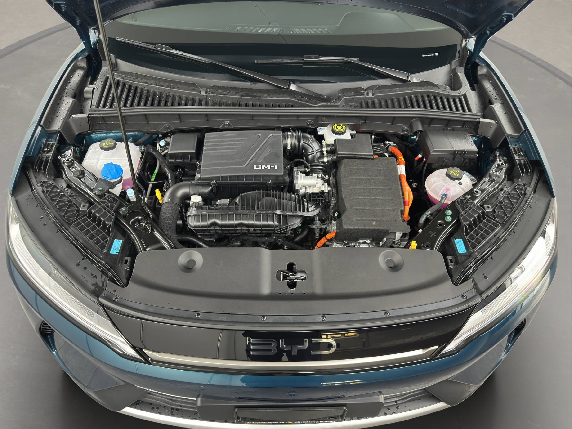 BYD Atto 2 DM-i Boost 212 PS-image-13