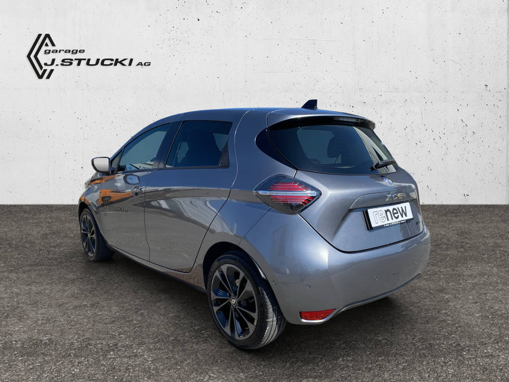 RENAULT Zoe E-Tech electric iconic R135-image-2