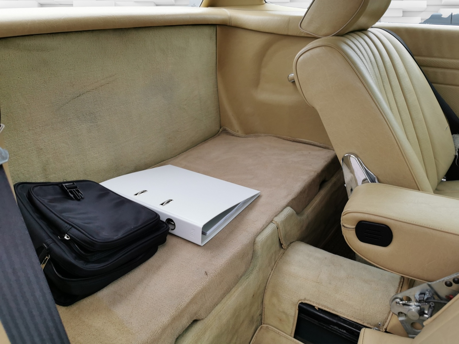 MERCEDES-BENZ 280 SL Automatic-image-12