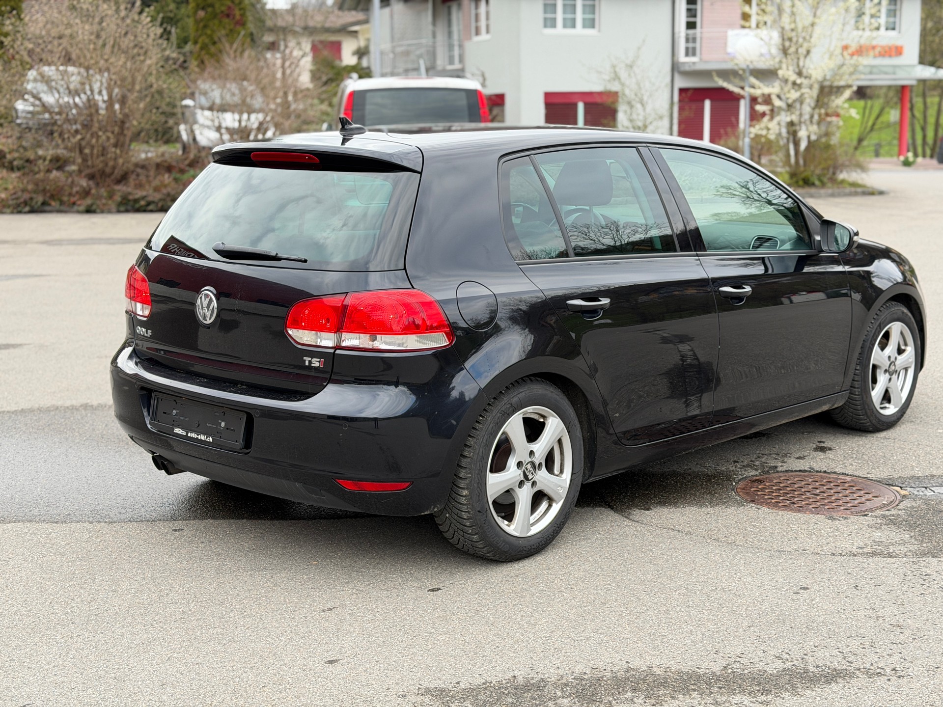 VW Golf 1.4 TSI Team Navigation Kamera 8 Fach Super Zustand-image-2