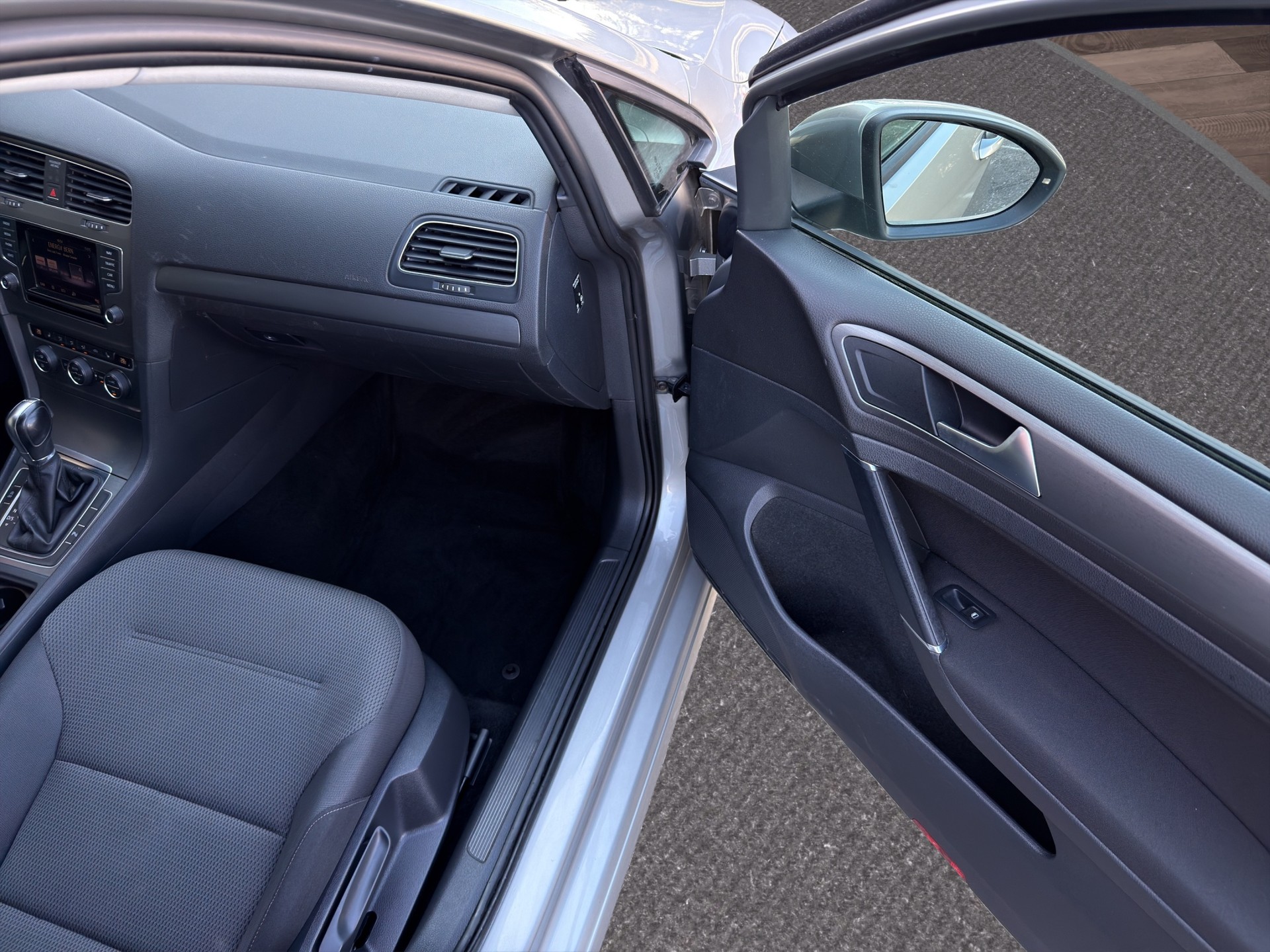 VW Golf Variant 1.4 TSI Comfortline DSG-image-20