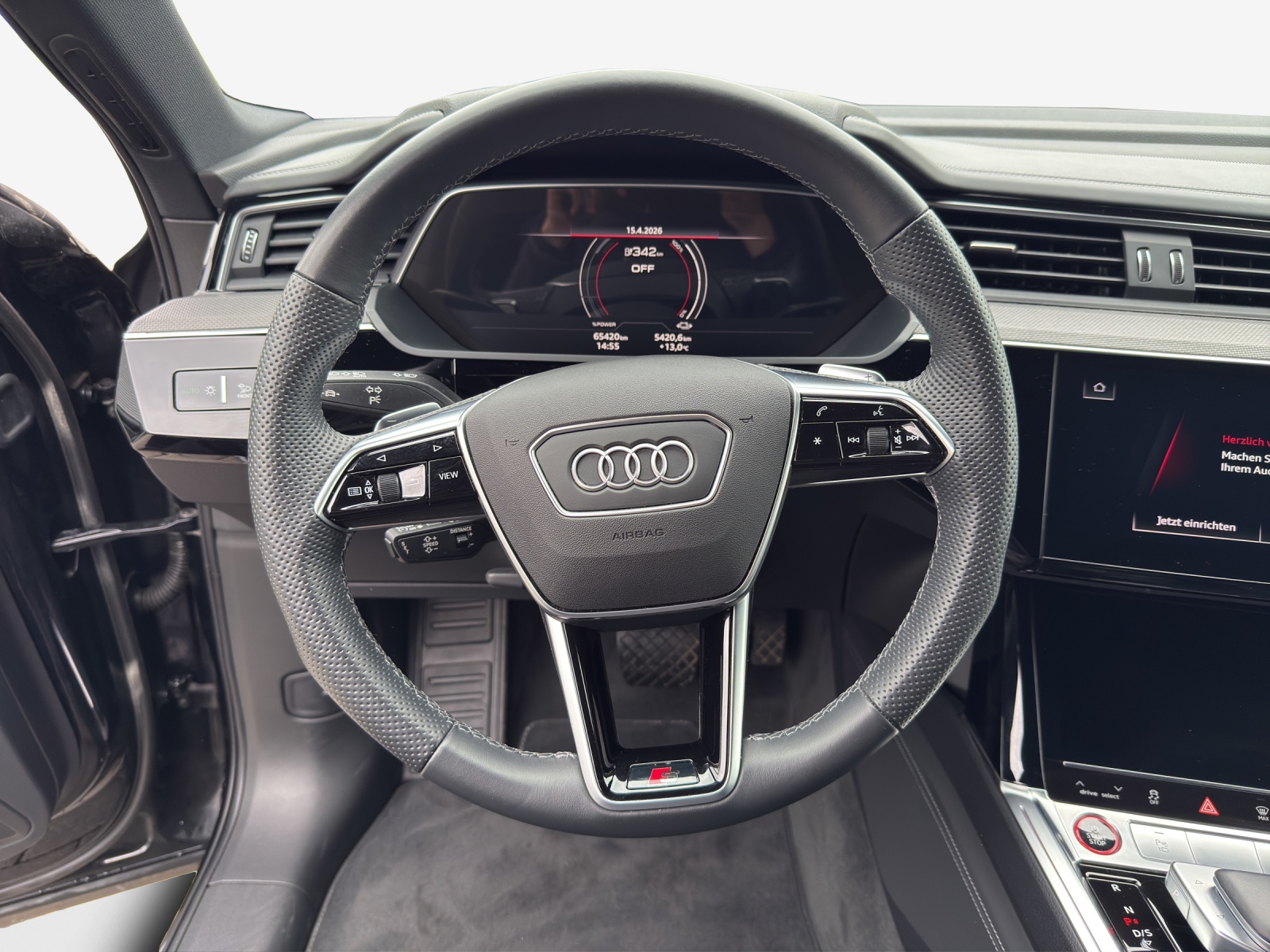 AUDI e-tron S quattro-image-10