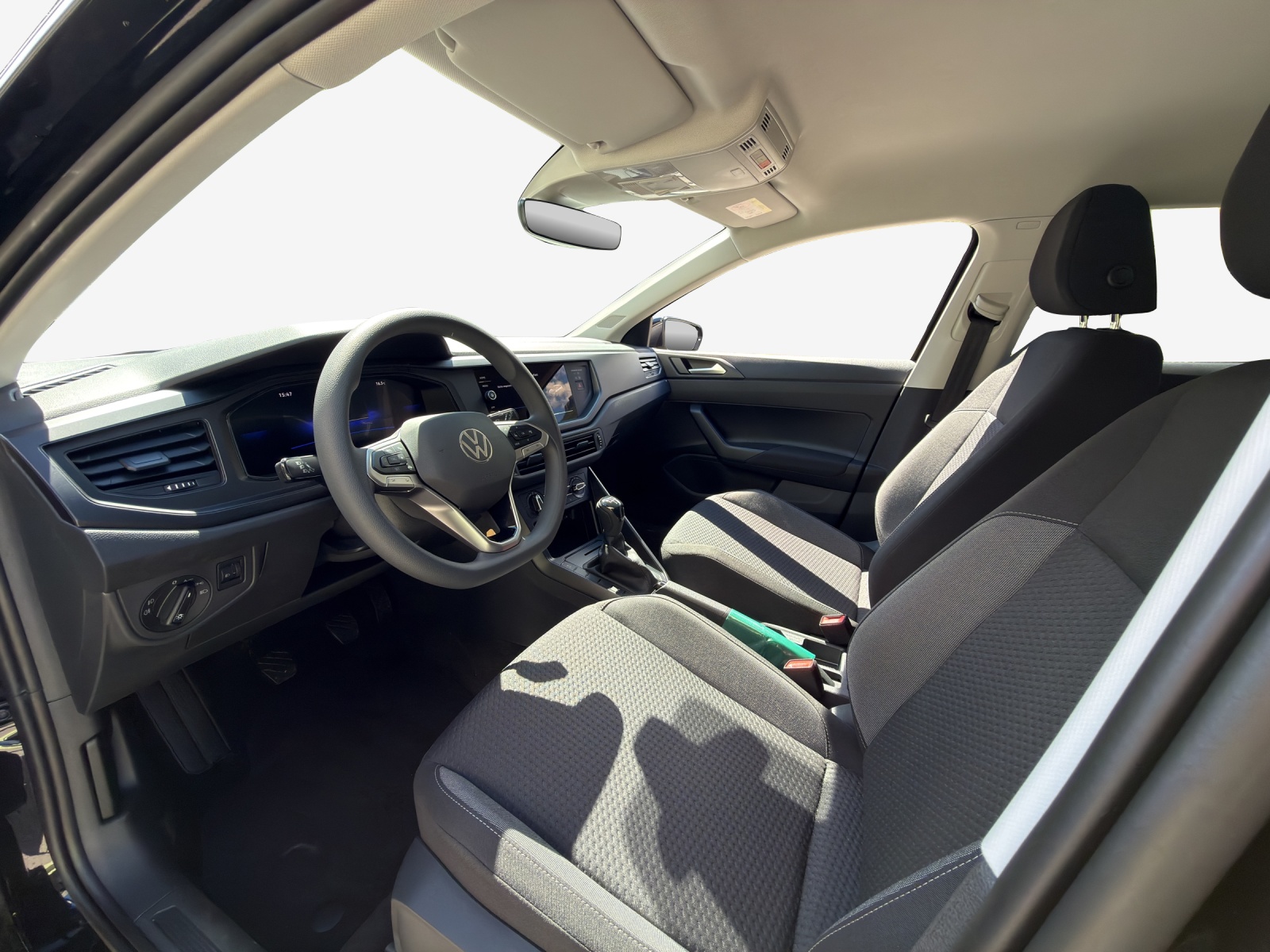 VW Polo 1.0 TSI Basis-image-7