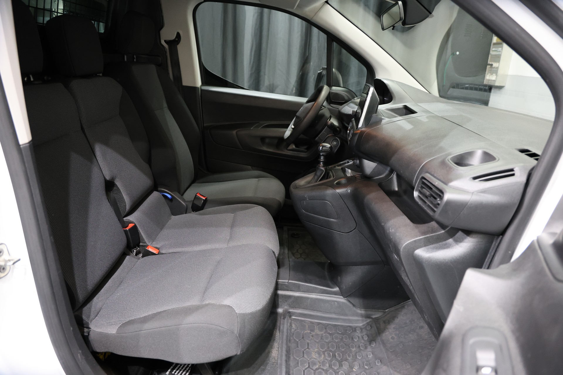 PEUGEOT Partner 1.5 Blue HDi s/s Premium Long 1000kg-showroom-element-3