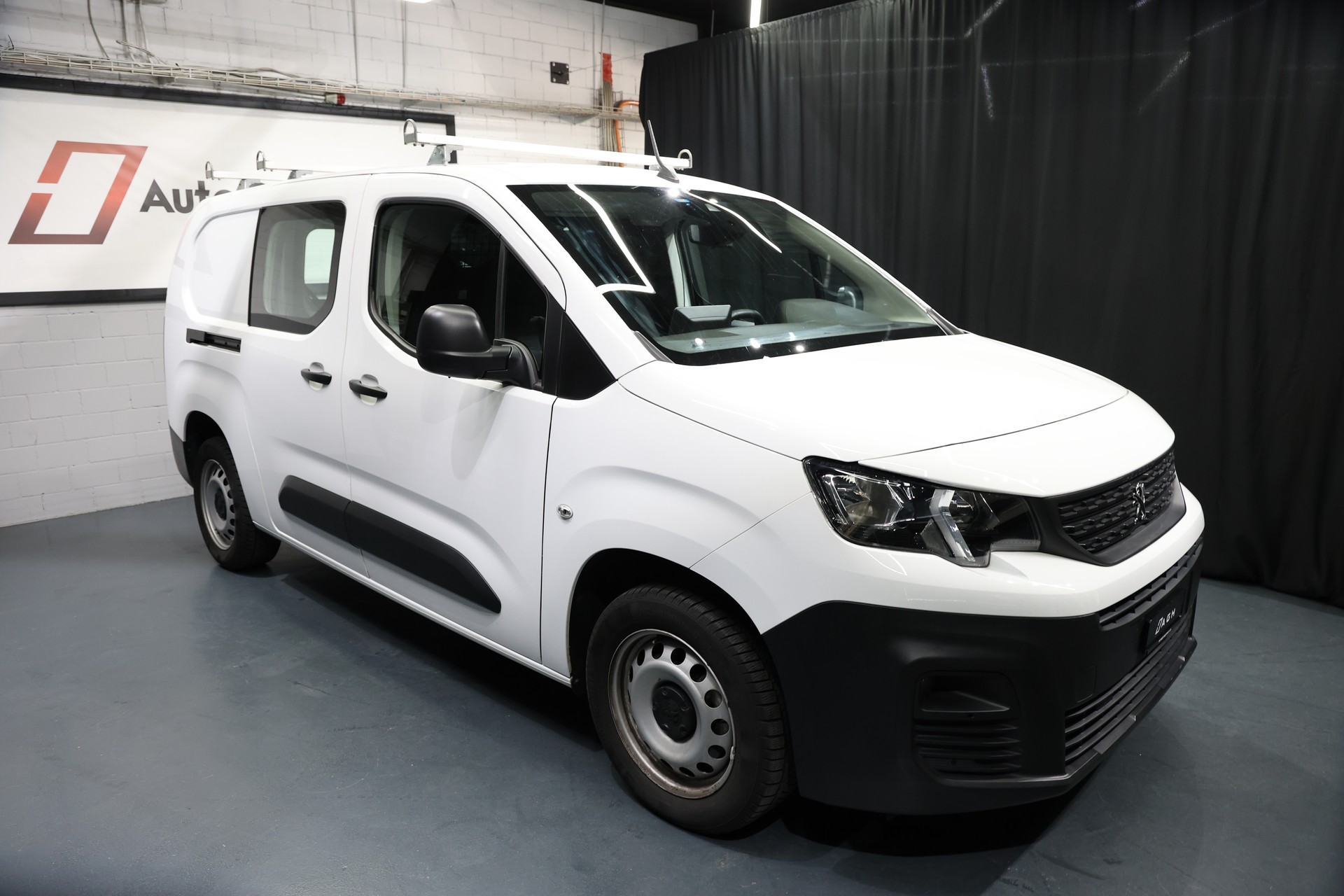 PEUGEOT Partner 1.5 Blue HDi s/s Premium Long 1000kg-image-12
