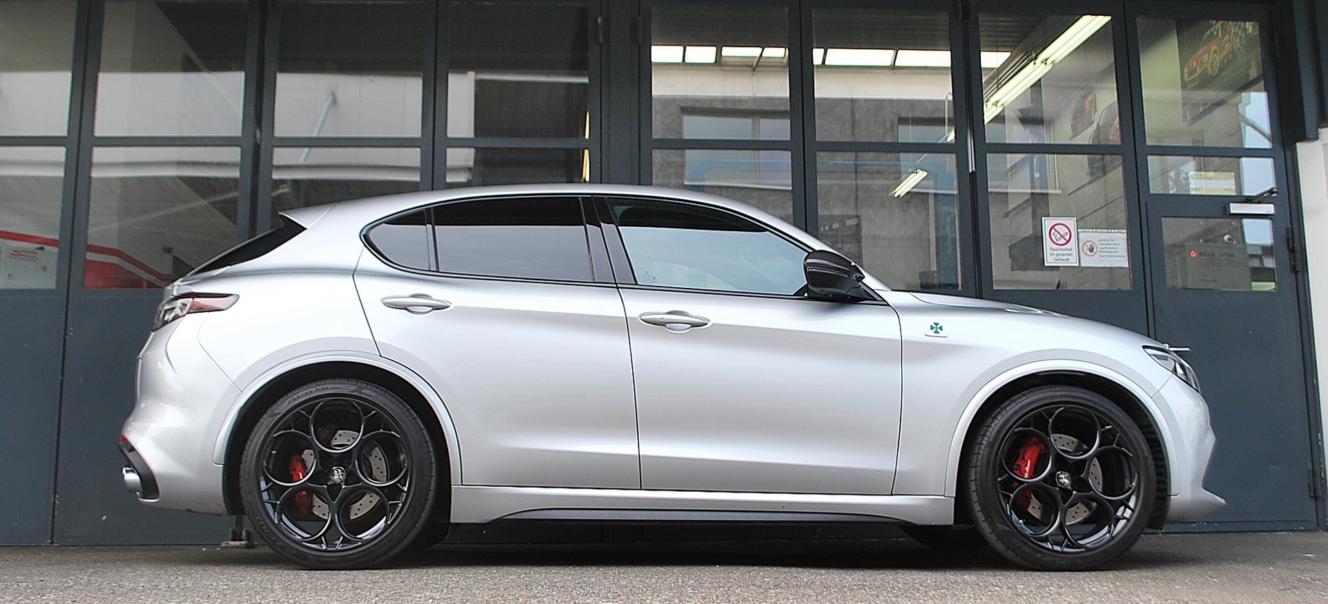 ALFA ROMEO Stelvio 2.9 V6 Quadrifoglio Q4 Automatic-image-2