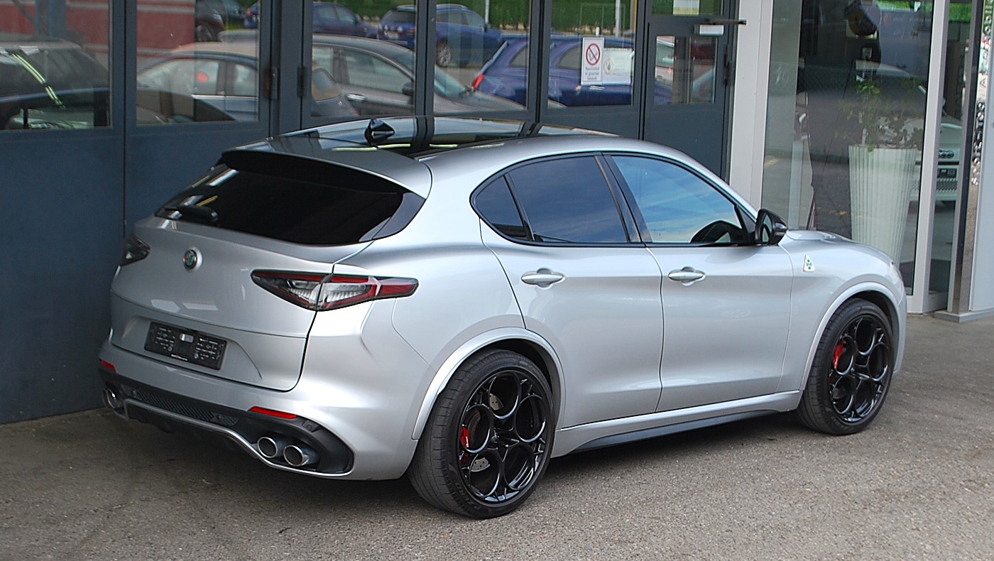 ALFA ROMEO Stelvio 2.9 V6 Quadrifoglio Q4 Automatic-image-5