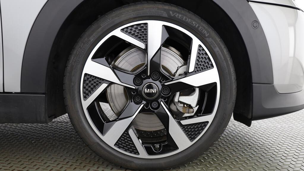 MINI Cooper 5 door S-image-10