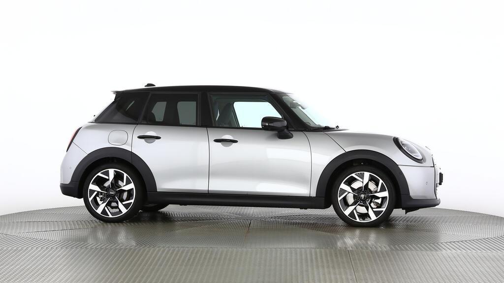 MINI Cooper 5 door S-image-2