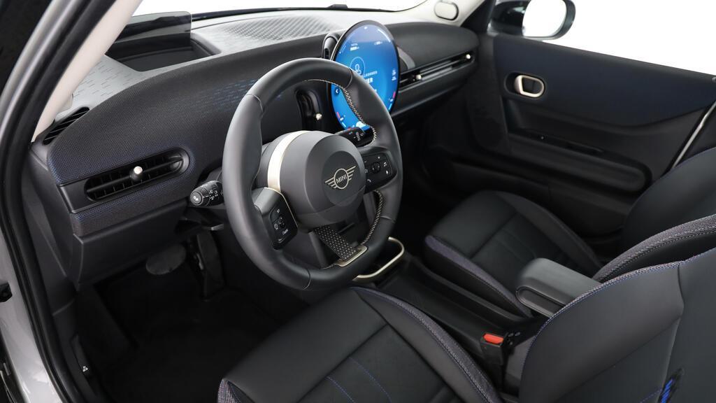 MINI Cooper 5 door S-image-16