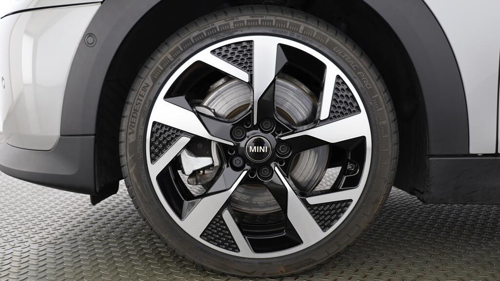 MINI Cooper 5 door S-image-9