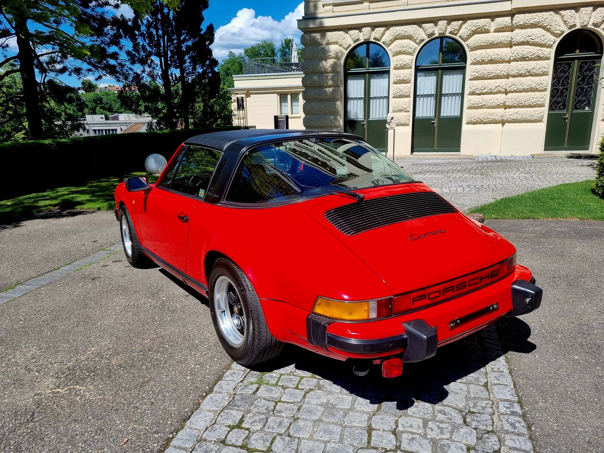 PORSCHE 911 3.2 Carrera Targa (Veteran)-image-9