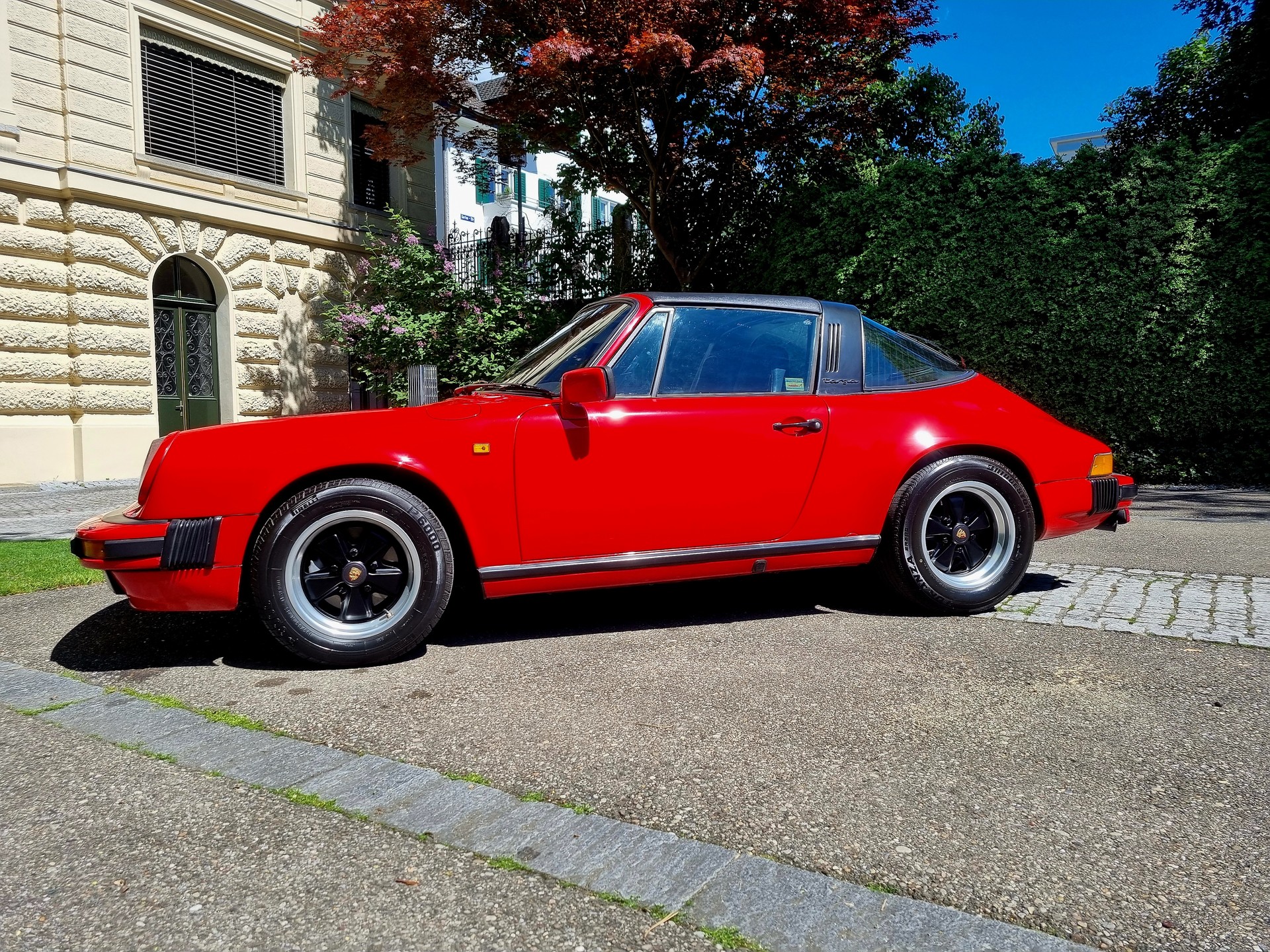 PORSCHE 911 3.2 Carrera Targa (Veteran)-image-0