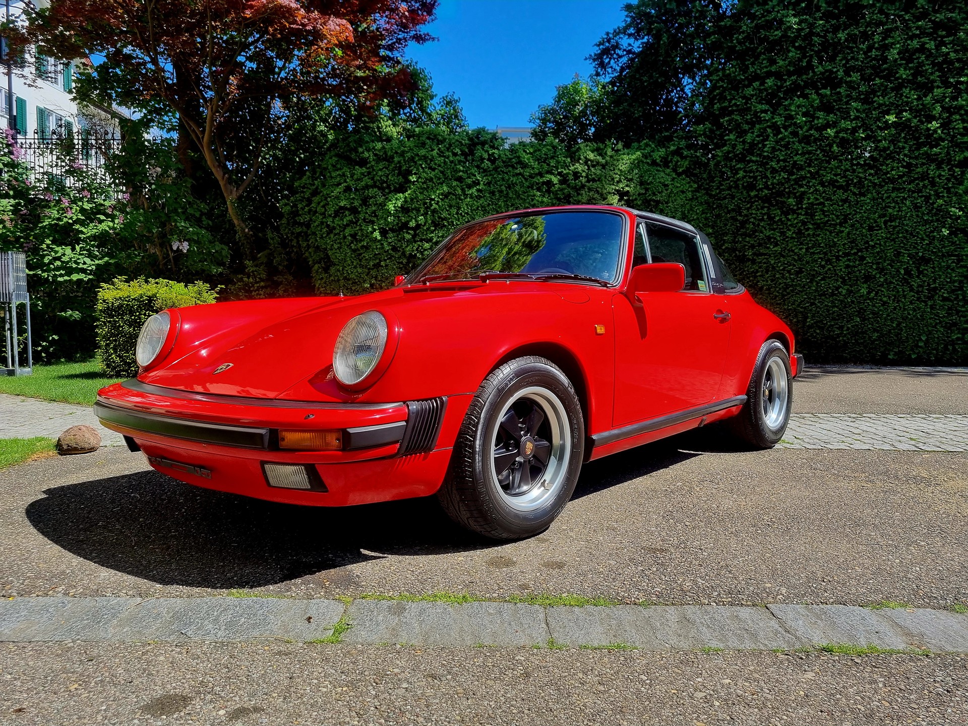 PORSCHE 911 3.2 Carrera Targa (Veteran)-image-2