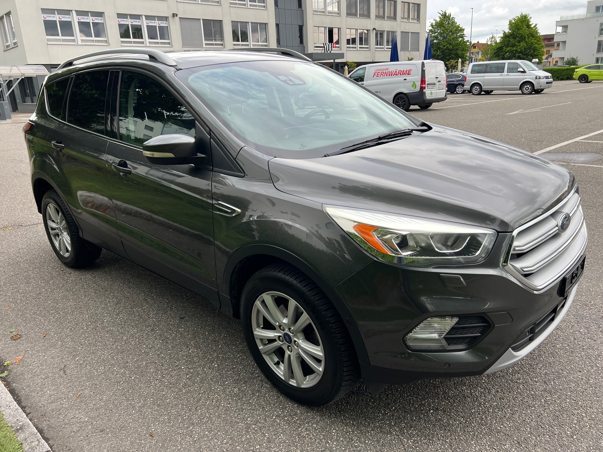FORD Kuga 1.5 SCTi Business 2WD-image-2
