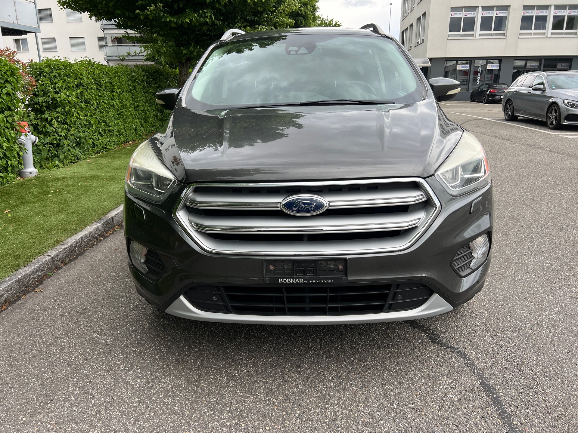 FORD Kuga 1.5 SCTi Business 2WD-image-1
