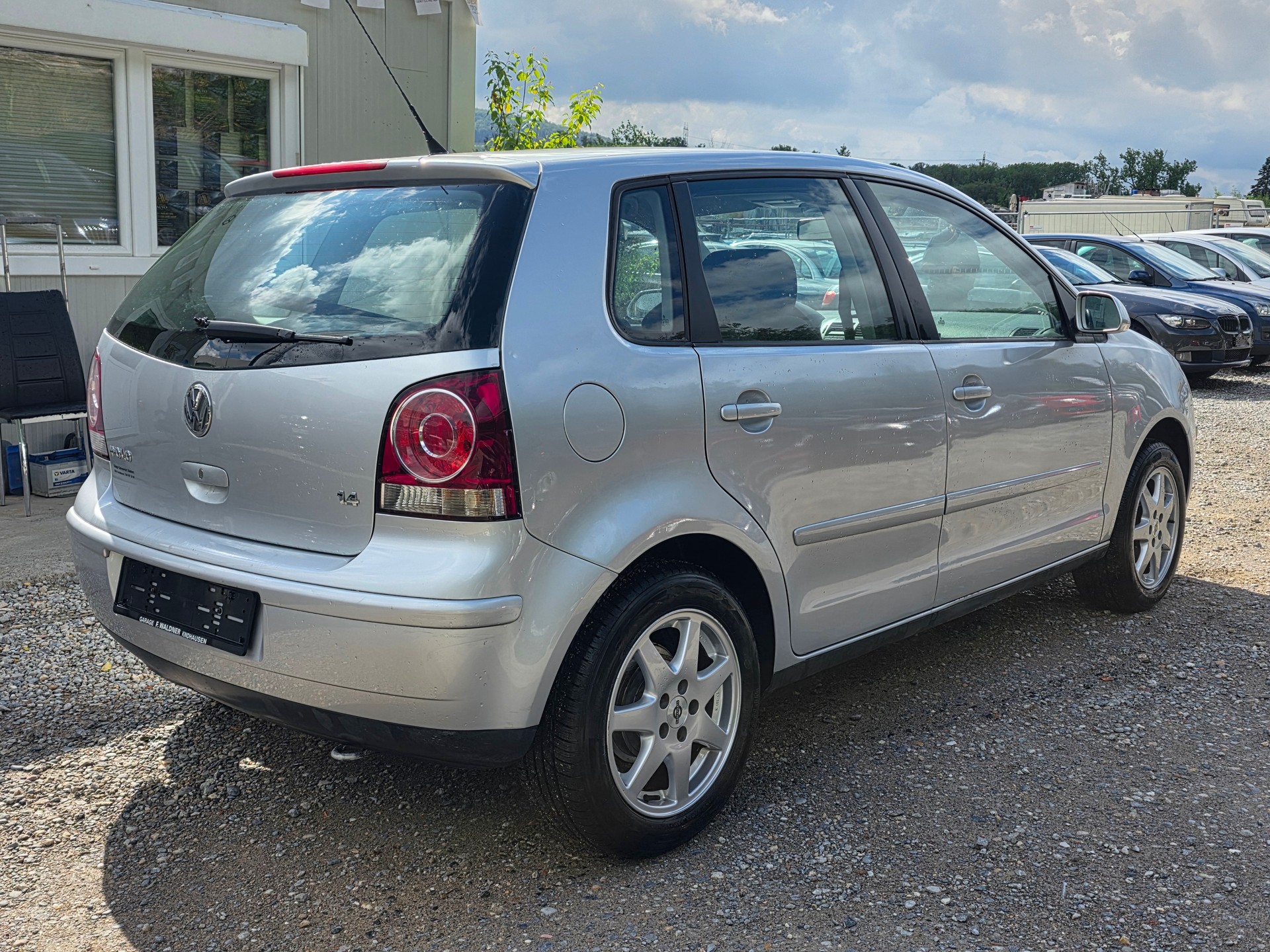 VW Polo 1.4 16V Trendline *** Frisch ab MFK / Frisch ab Service / 6 Monate Garantie / Gratis Lieferung ***-image-4