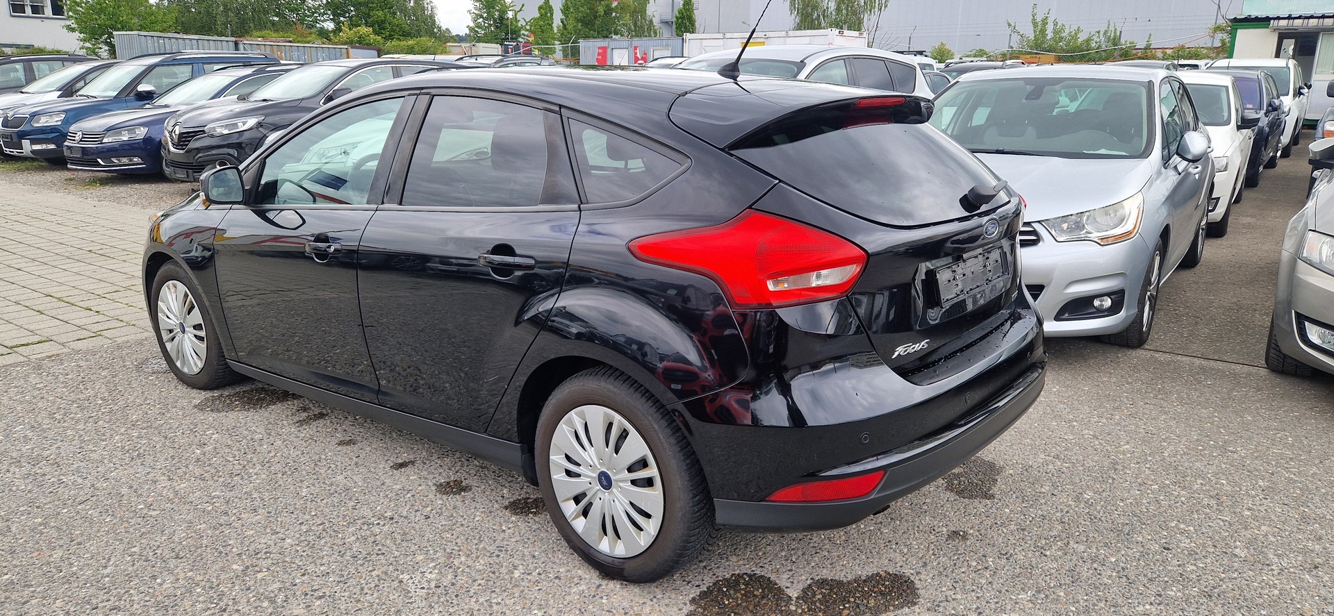 FORD FOCUS-image-4