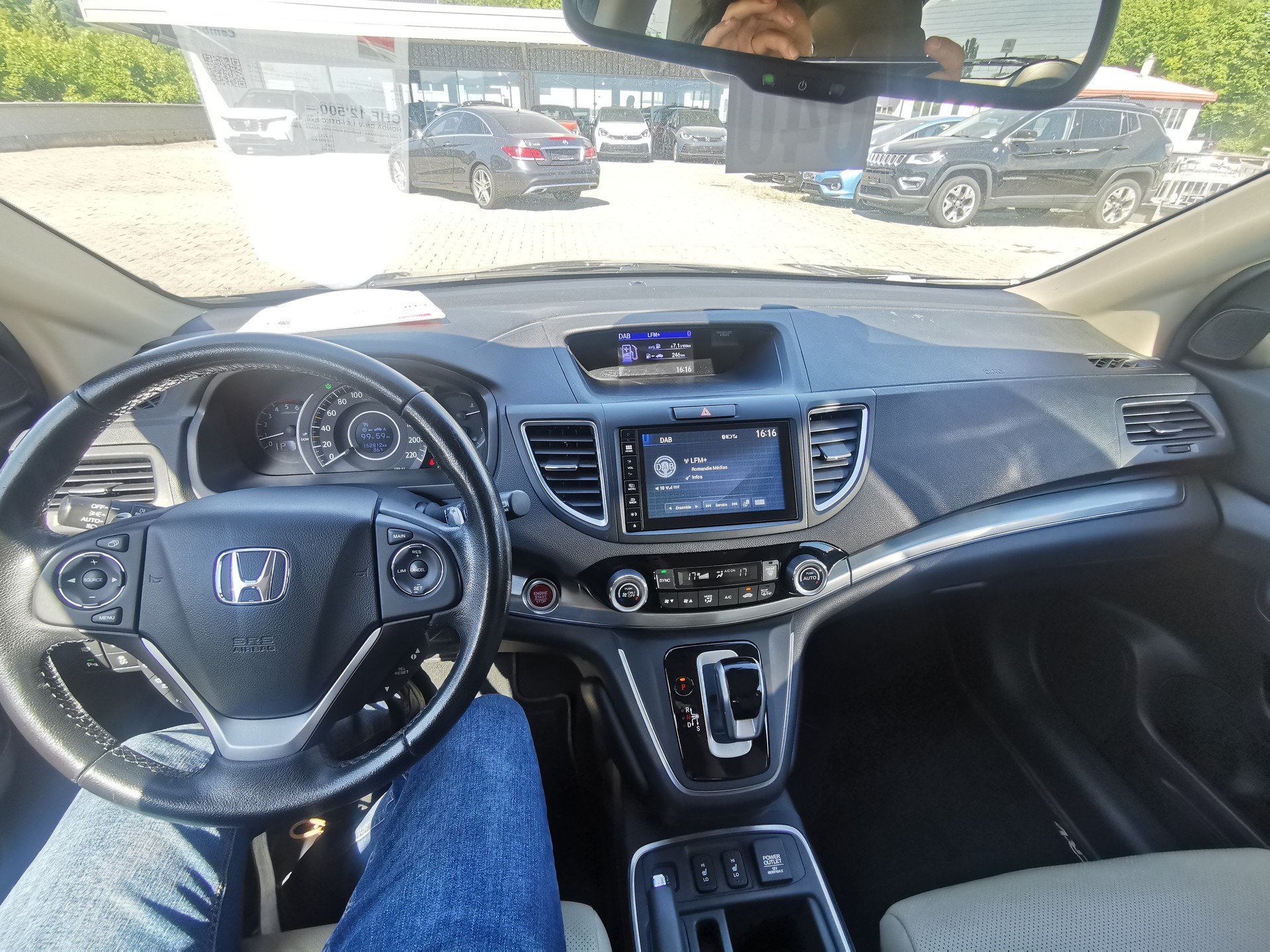 HONDA CR-V 1.6 i-DTEC Exe. 4WD-image-9