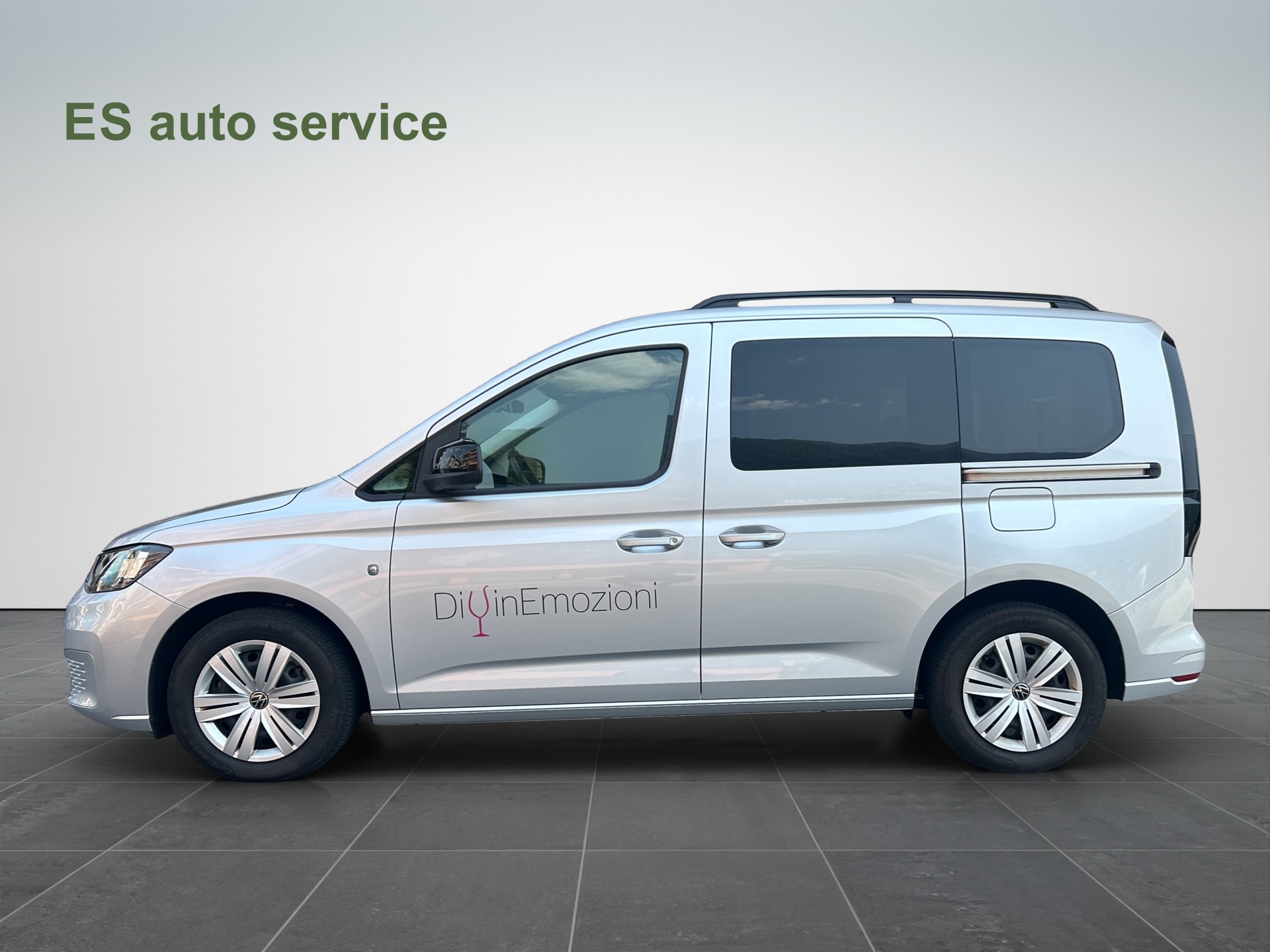 VW Caddy 2.0 TDI Liberty DSG-image-2