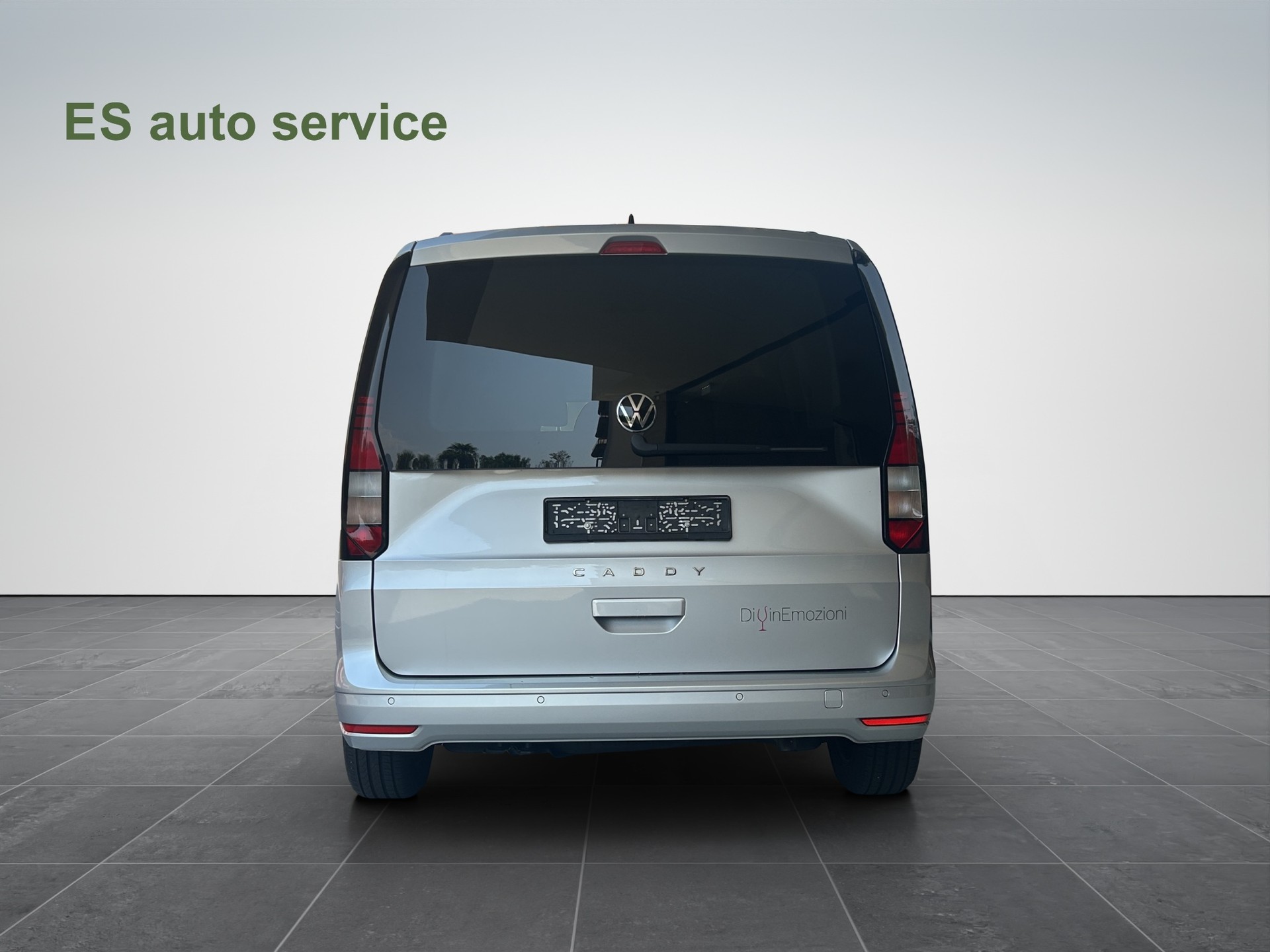 VW Caddy 2.0 TDI Liberty DSG-image-4