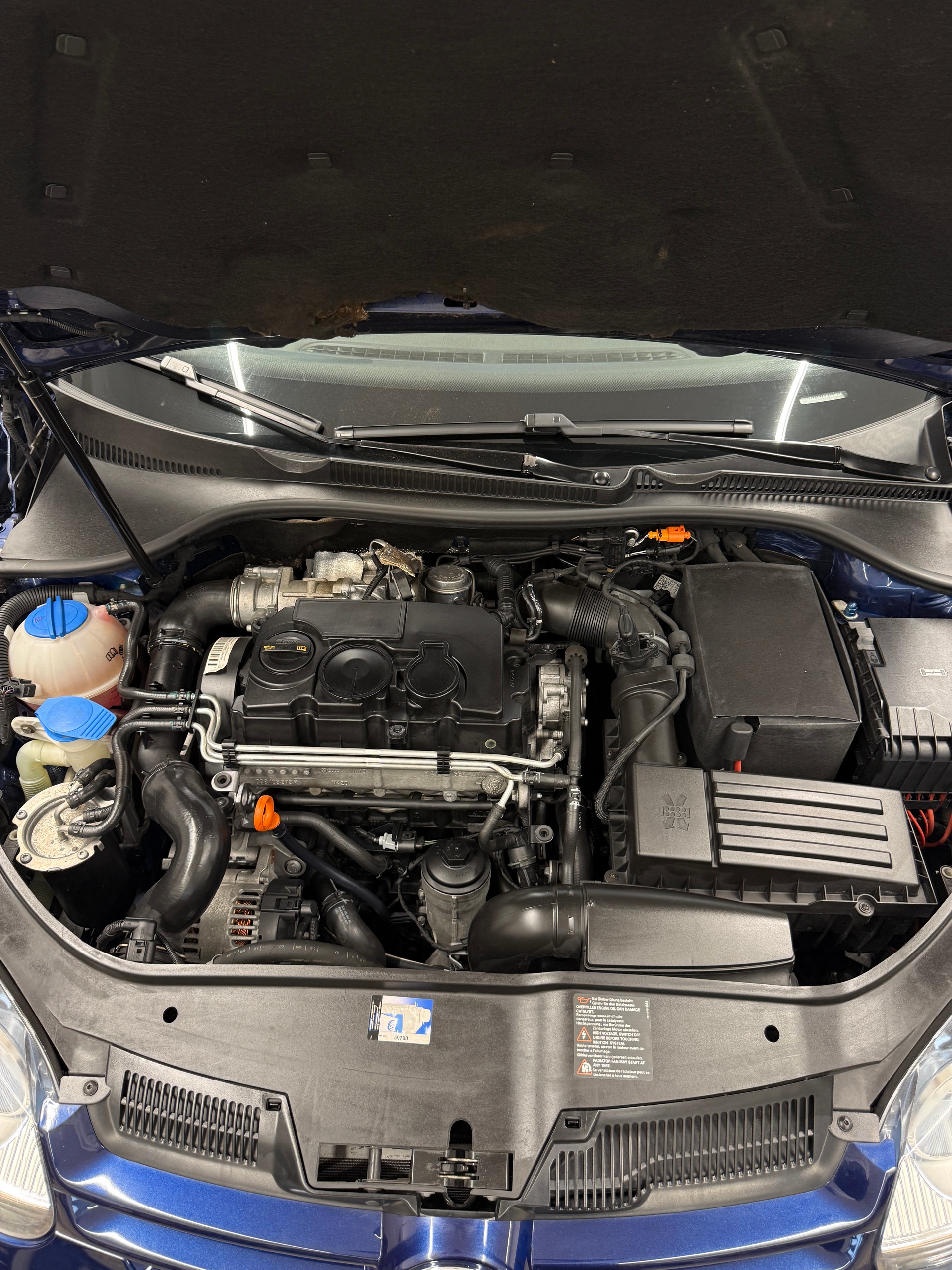 VW Golf 1.9TDI Sportline 4Motion-image-10