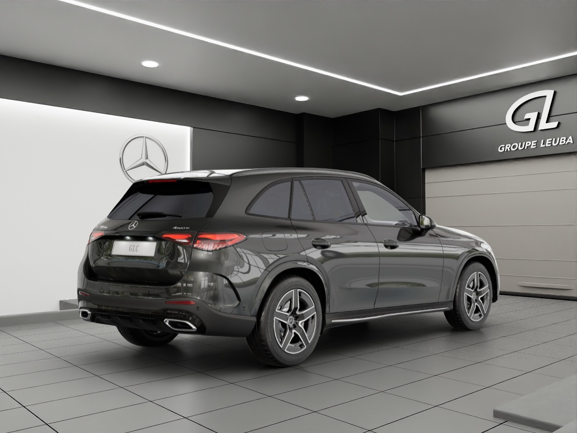 MERCEDES-BENZ GLC 300 de 4Matic EQ Star 9G-Tronic-image-5
