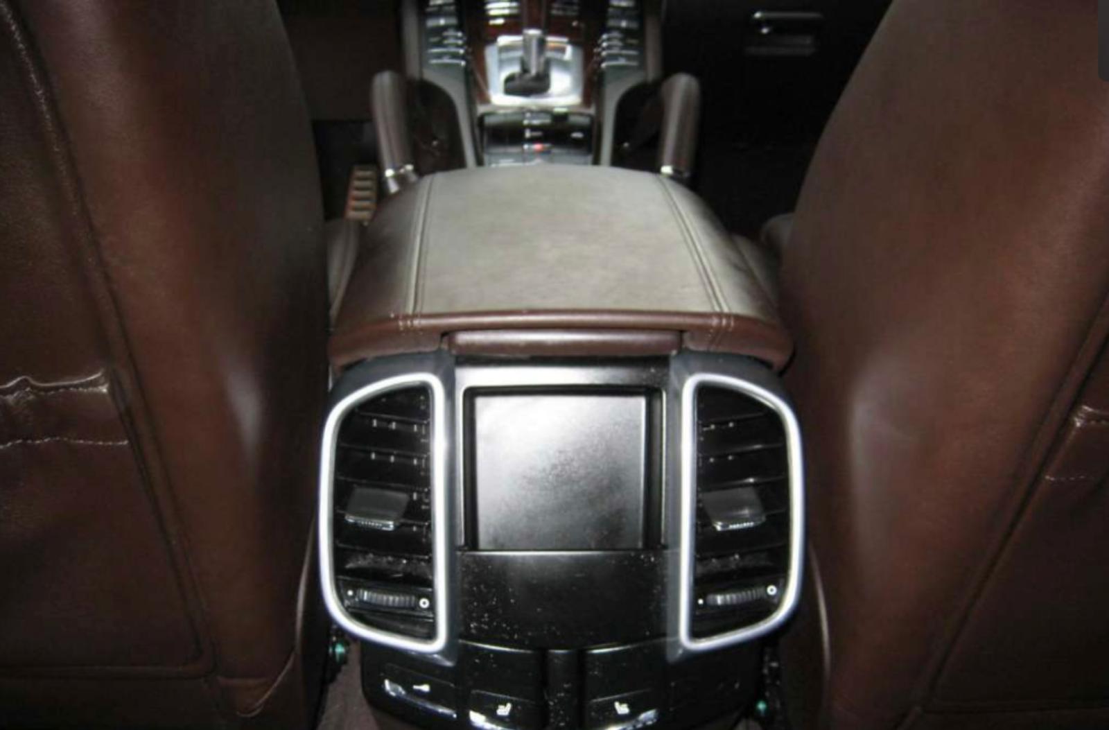 PORSCHE 3.0 V6 S Hybrid-image-4