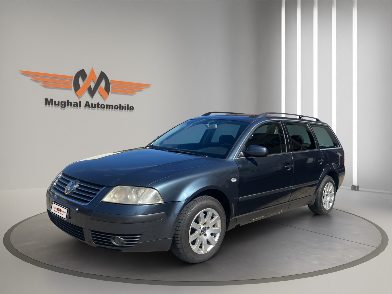 VW Passat Variant-image-0