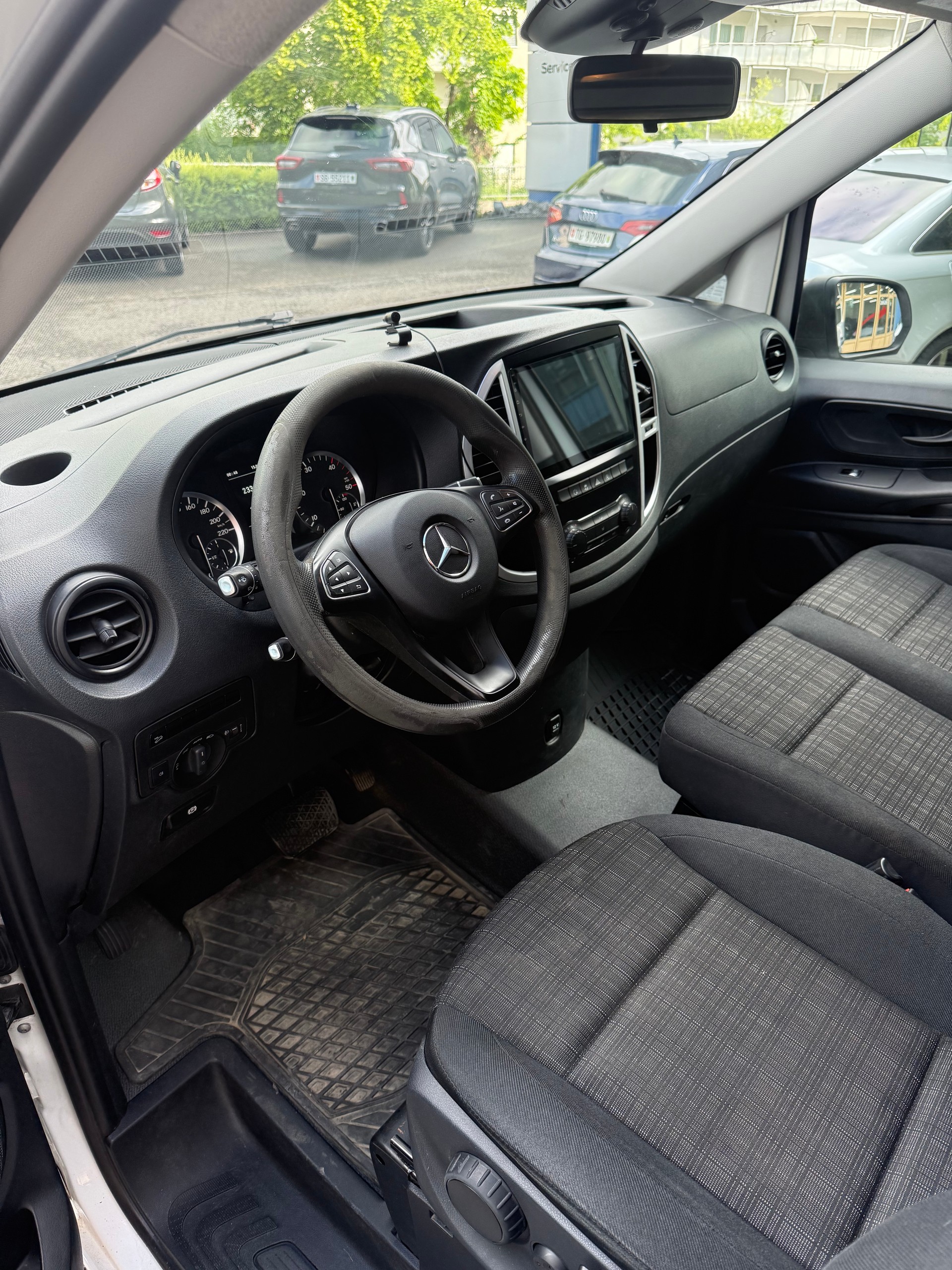 MERCEDES-BENZ Vito 114 BlueTEC EL 4Matic 7G-Tronic Euro 6-image-8