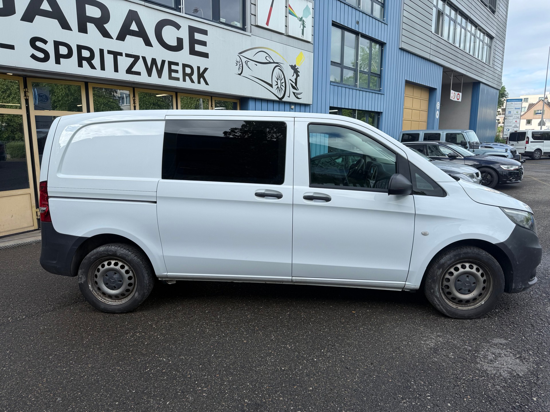 MERCEDES-BENZ Vito 114 BlueTEC EL 4Matic 7G-Tronic Euro 6-image-3