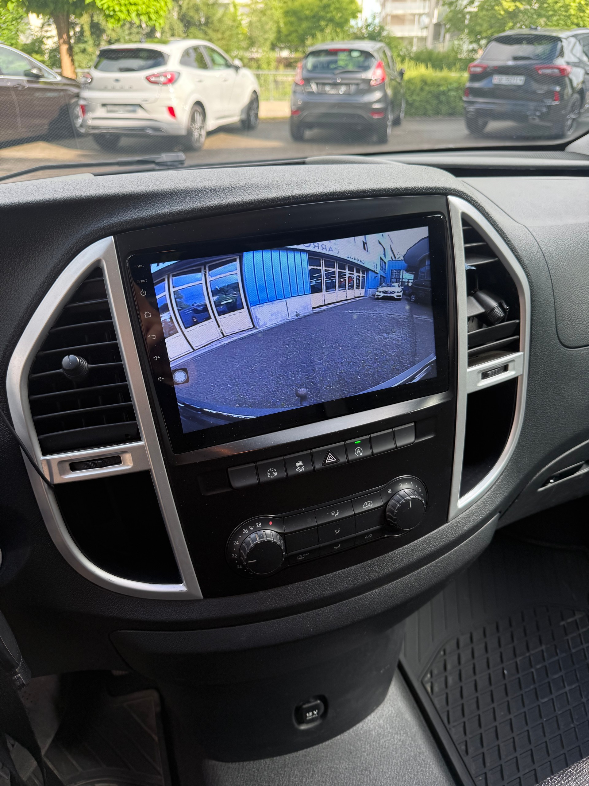 MERCEDES-BENZ Vito 114 BlueTEC EL 4Matic 7G-Tronic Euro 6-image-10