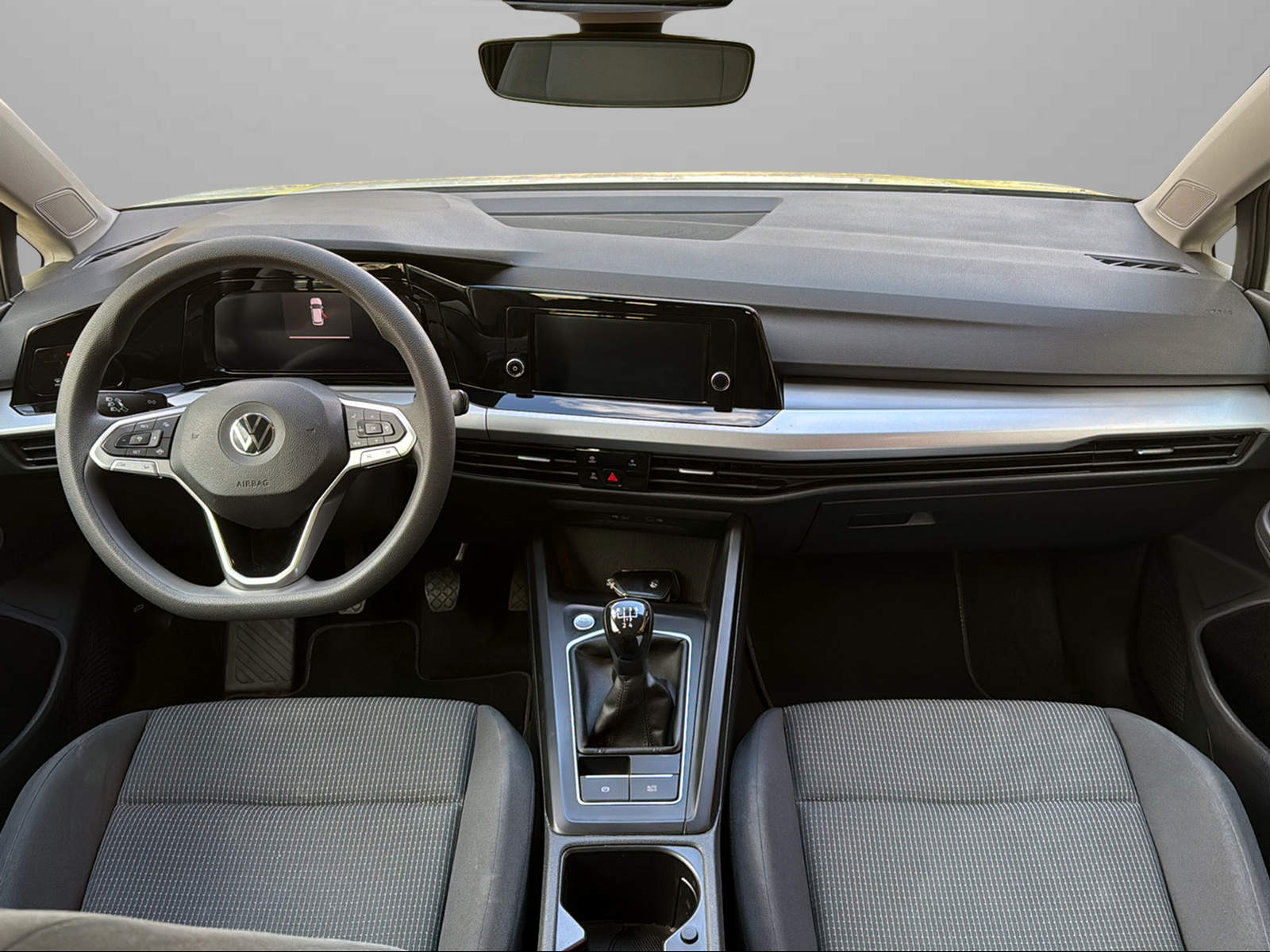VW Golf 1.0 TSI Value-image-12