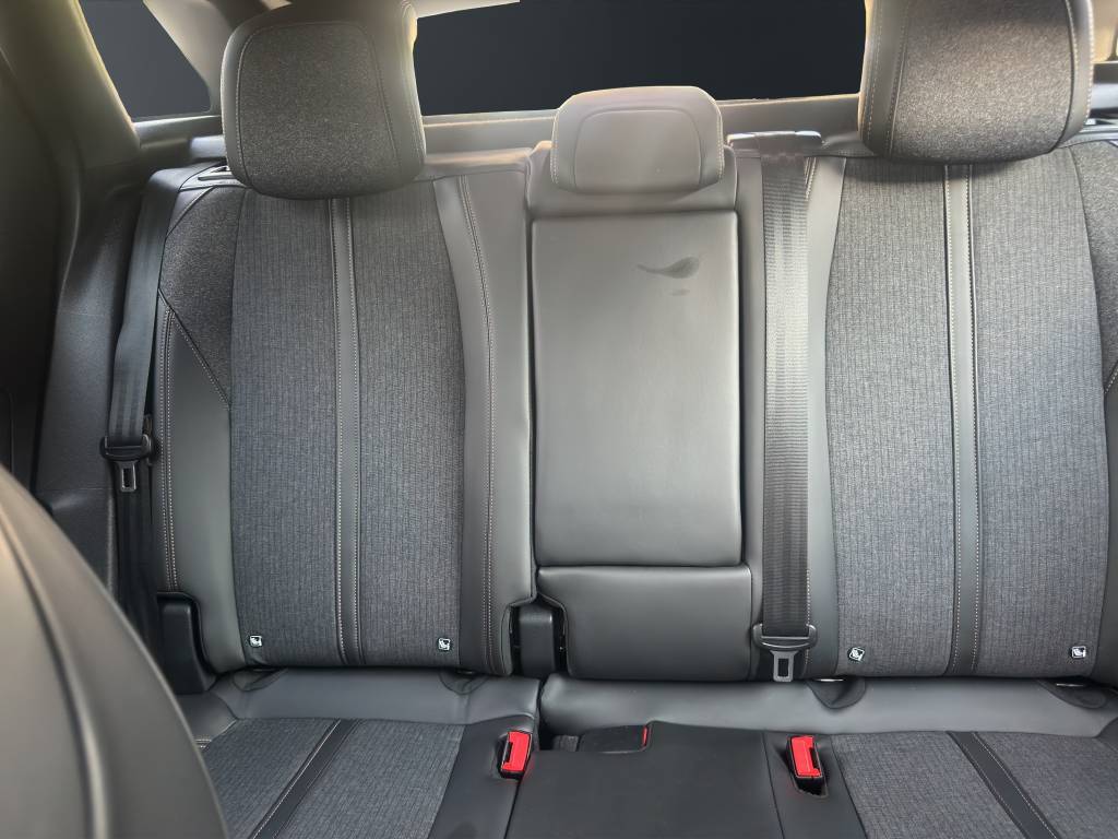 PEUGEOT 3008 1.6 THP GT Line EAT-image-8