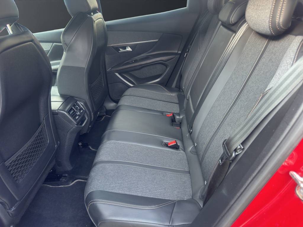 PEUGEOT 3008 1.6 THP GT Line EAT-image-9
