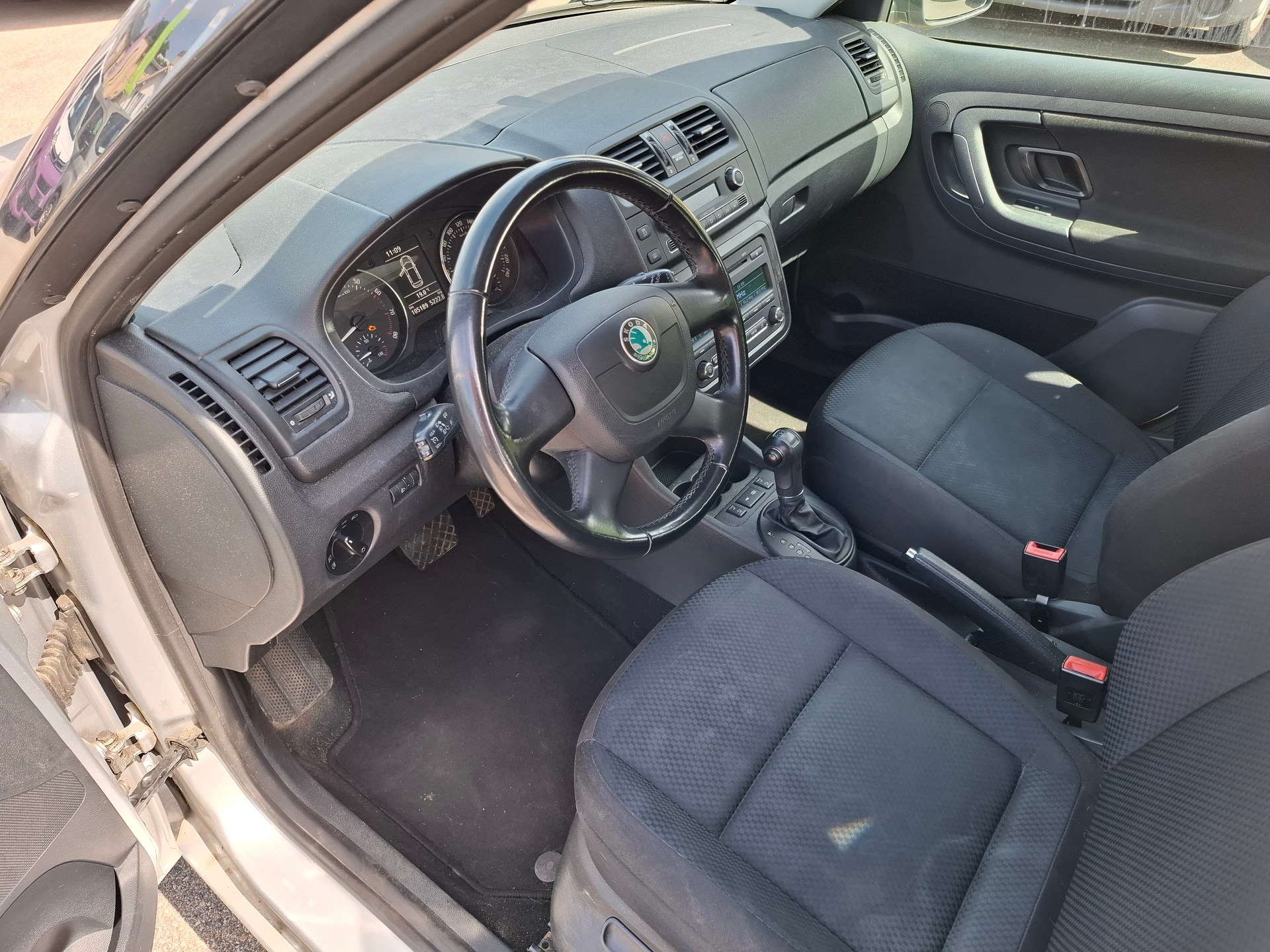 SKODA Fabia 1.2 TSI Elegance DSG-image-7