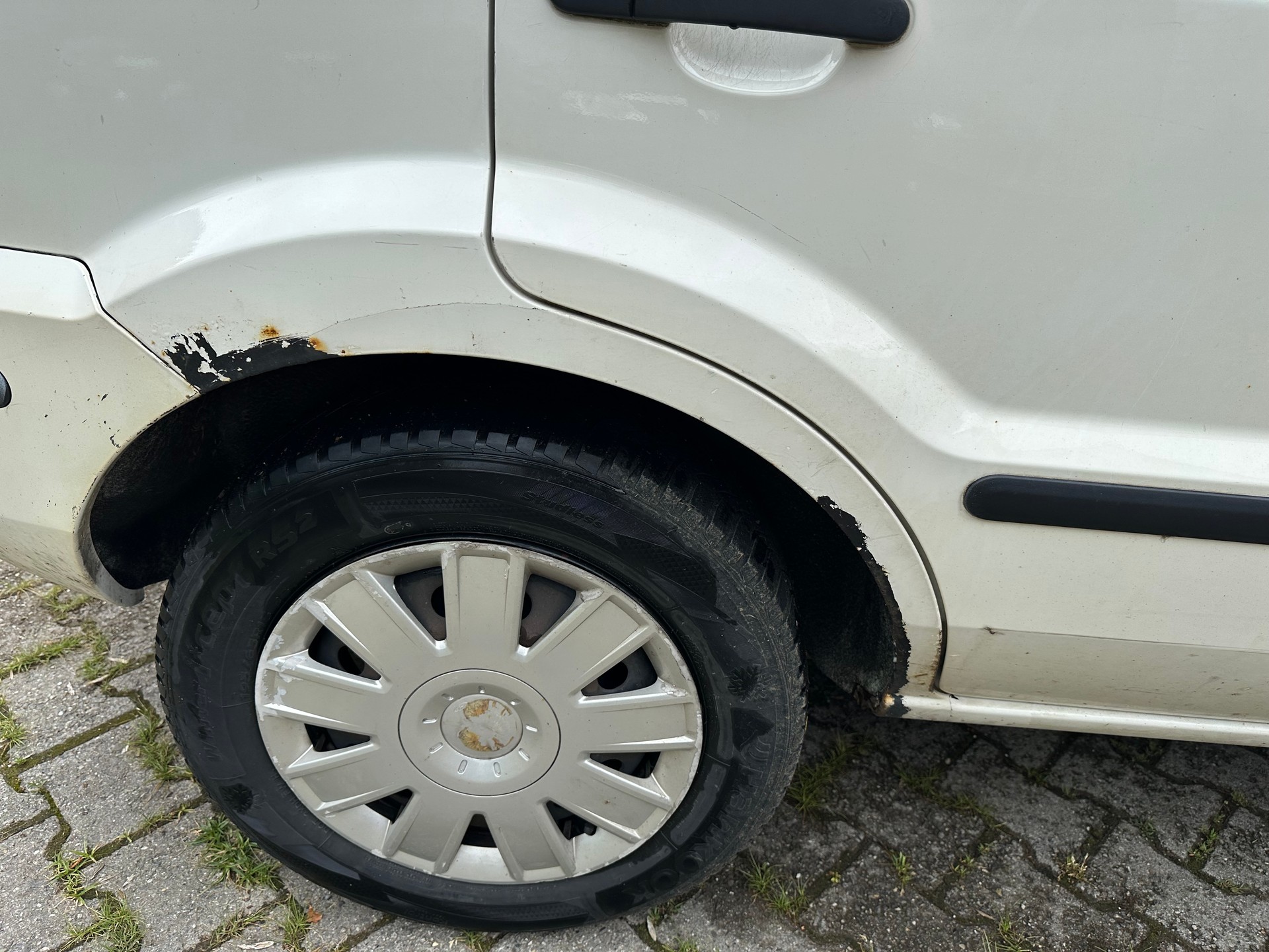 FORD Fusion 1.4 16V Ambiente FIXPREIS-image-7