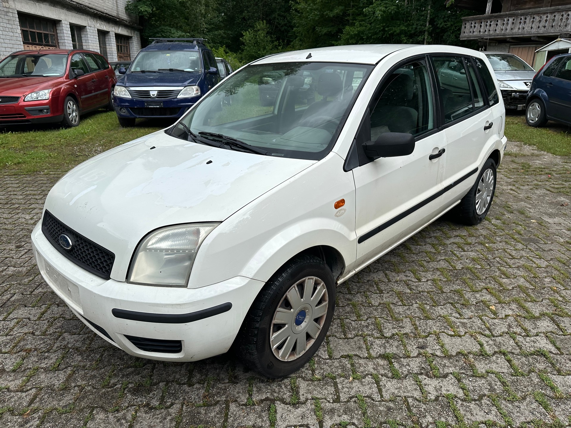 FORD Fusion 1.4 16V Ambiente FIXPREIS-image-2