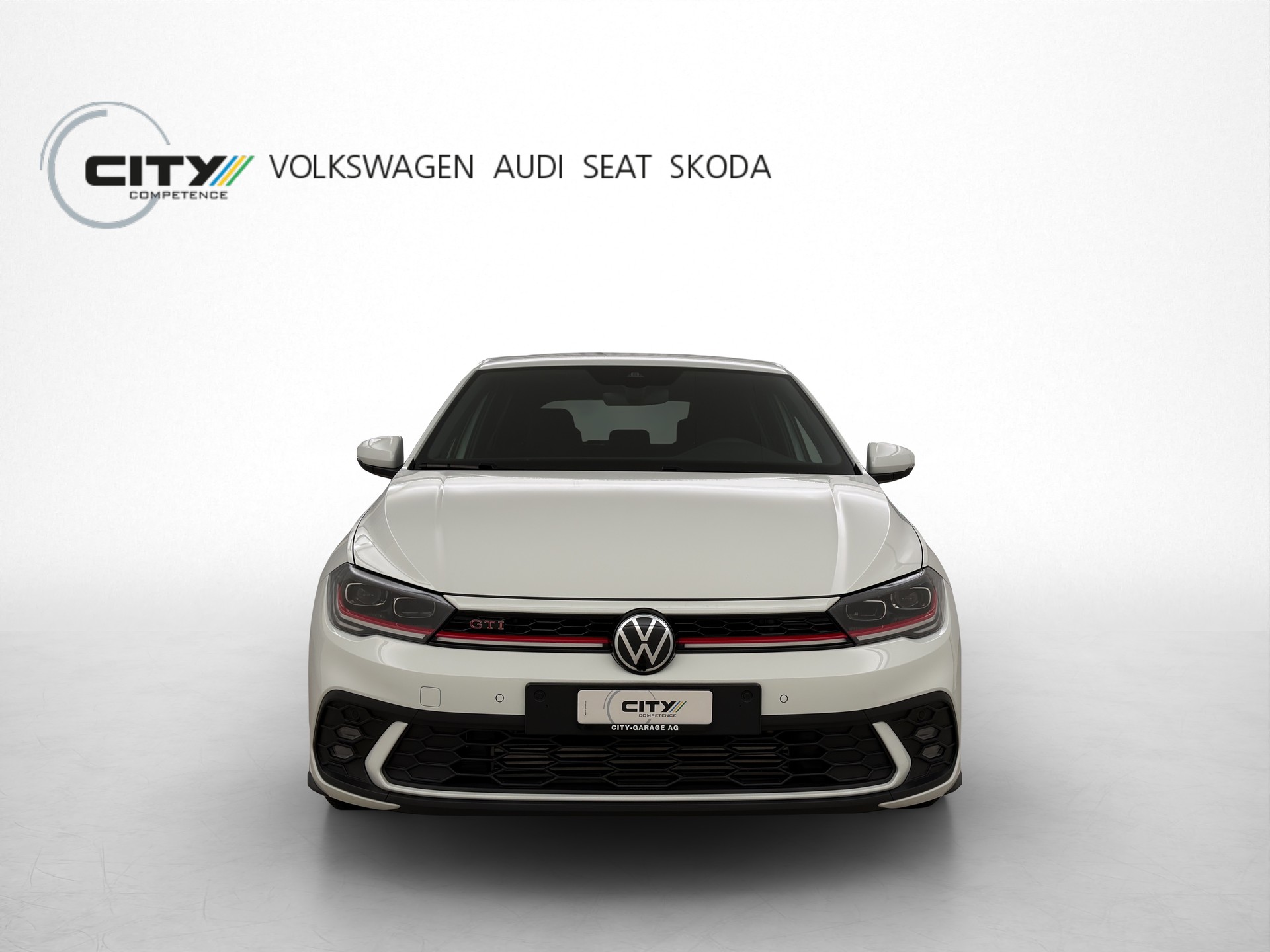 VW Polo 2.0 TSI GTI DSG-image-1
