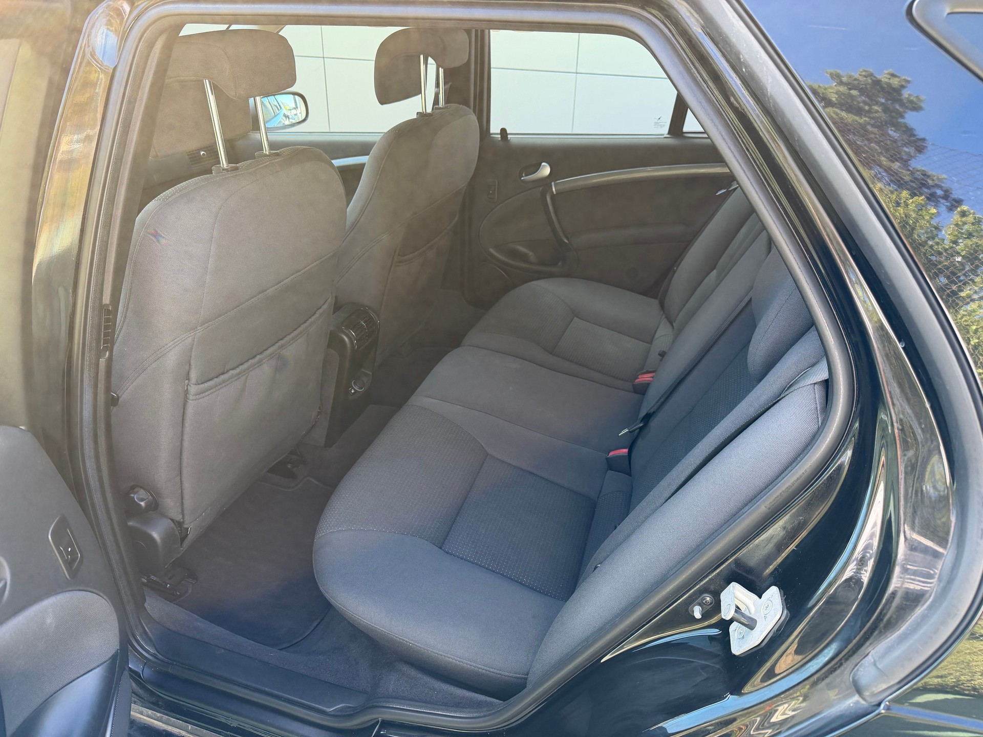SAAB 9-5 1.9 TiD-image-10