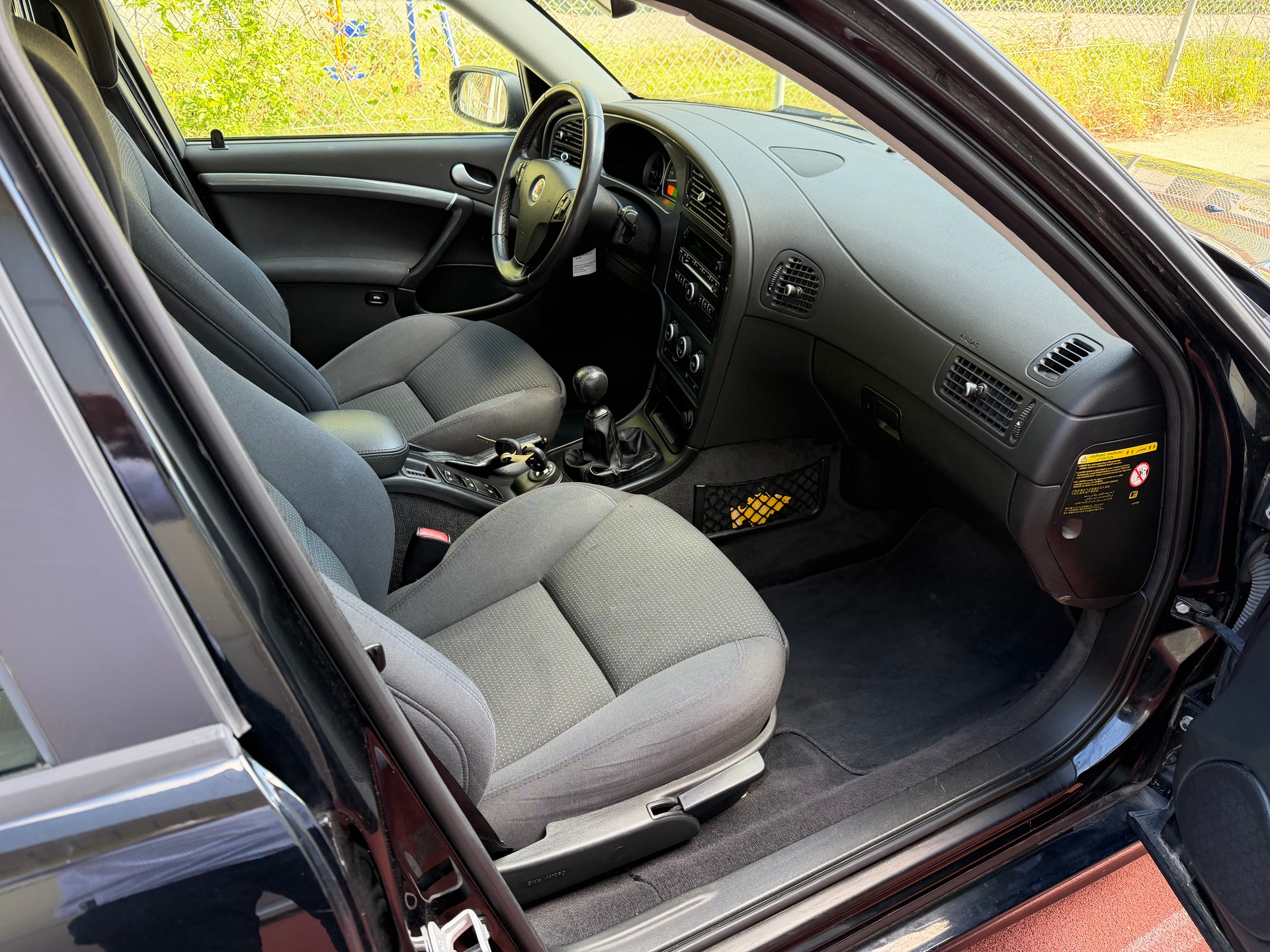 SAAB 9-5 1.9 TiD-image-9