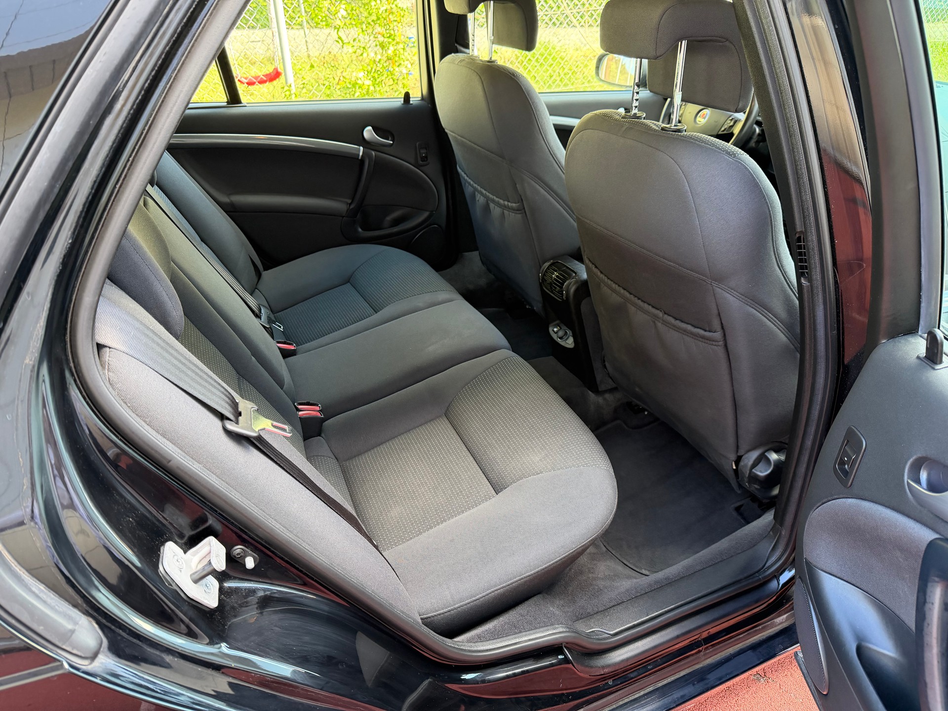 SAAB 9-5 1.9 TiD-image-11