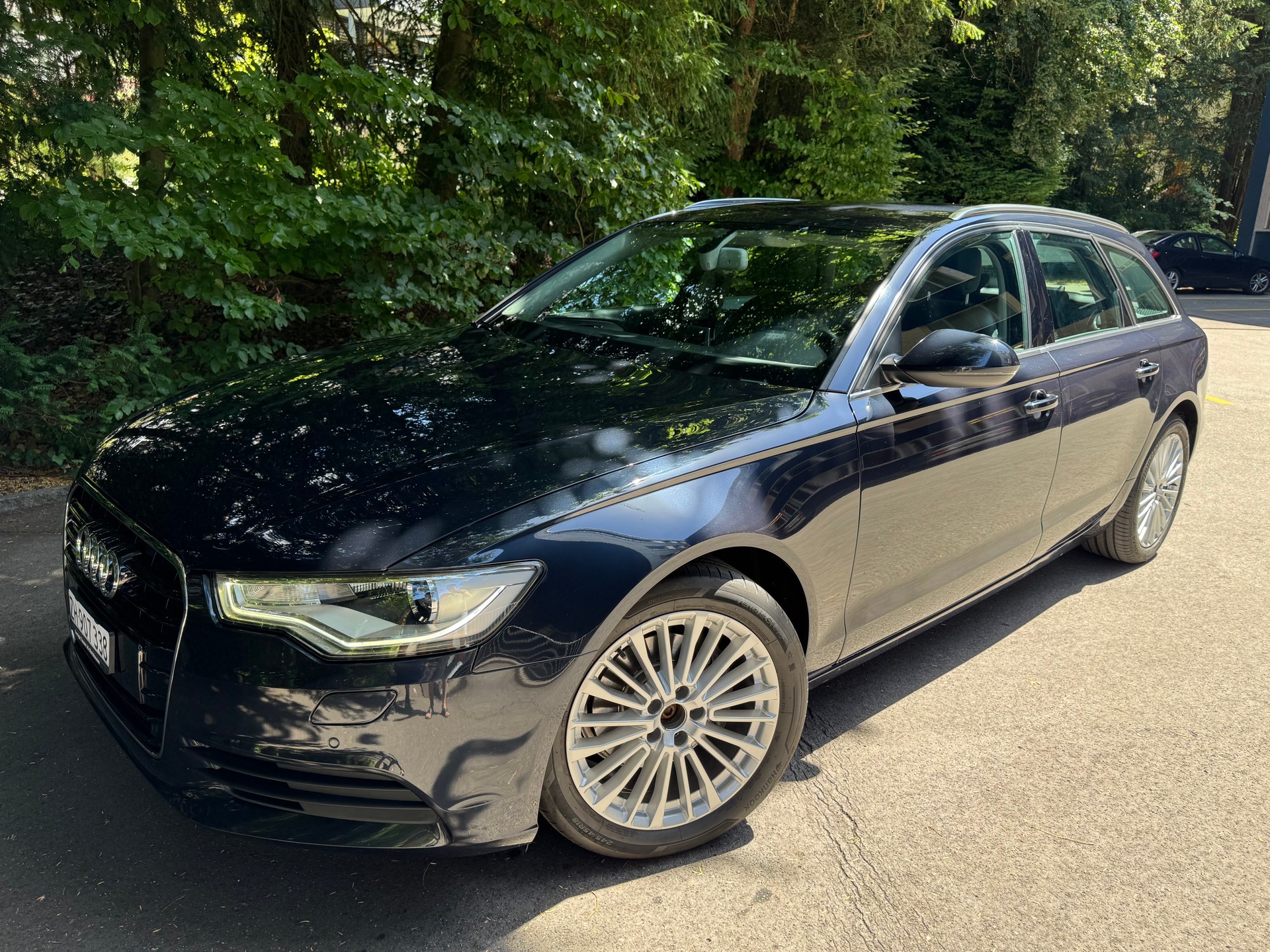 AUDI 3.0 V6 TDI 204 Ambiente-image-1