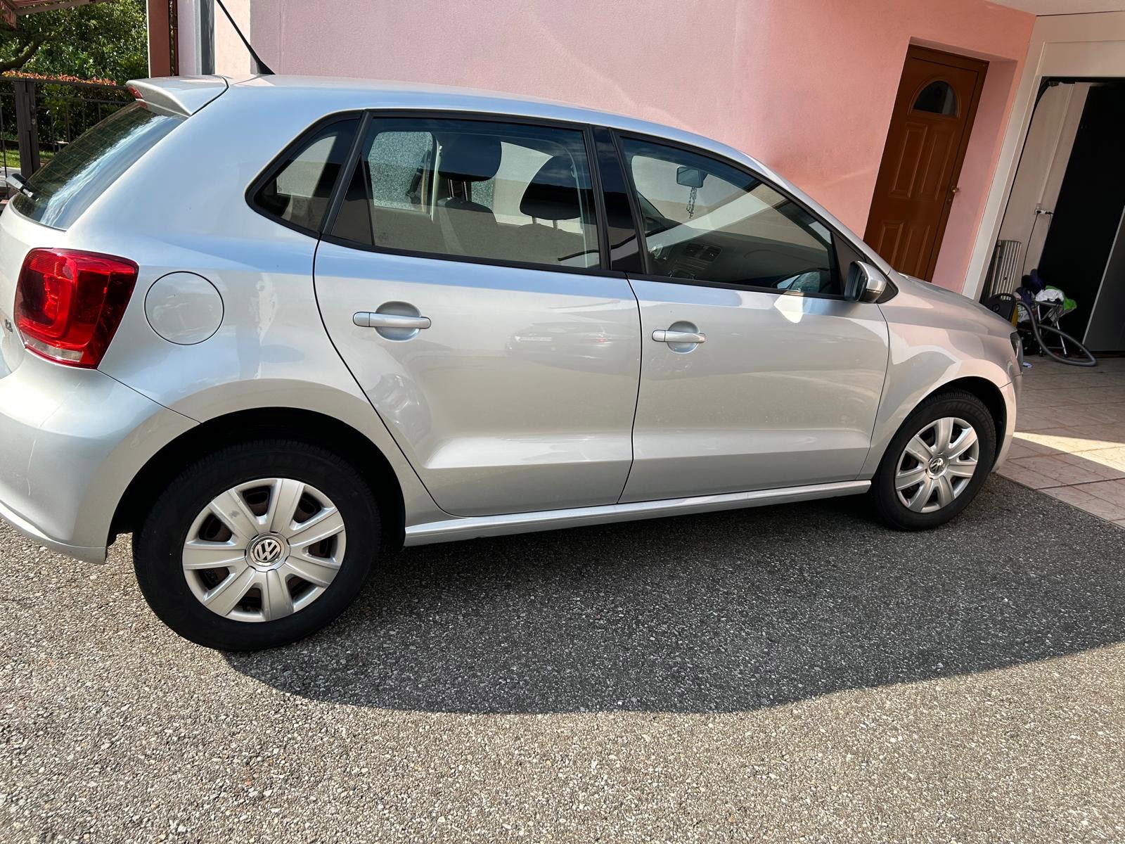 VW 1.4 Trendline DSG-image-3