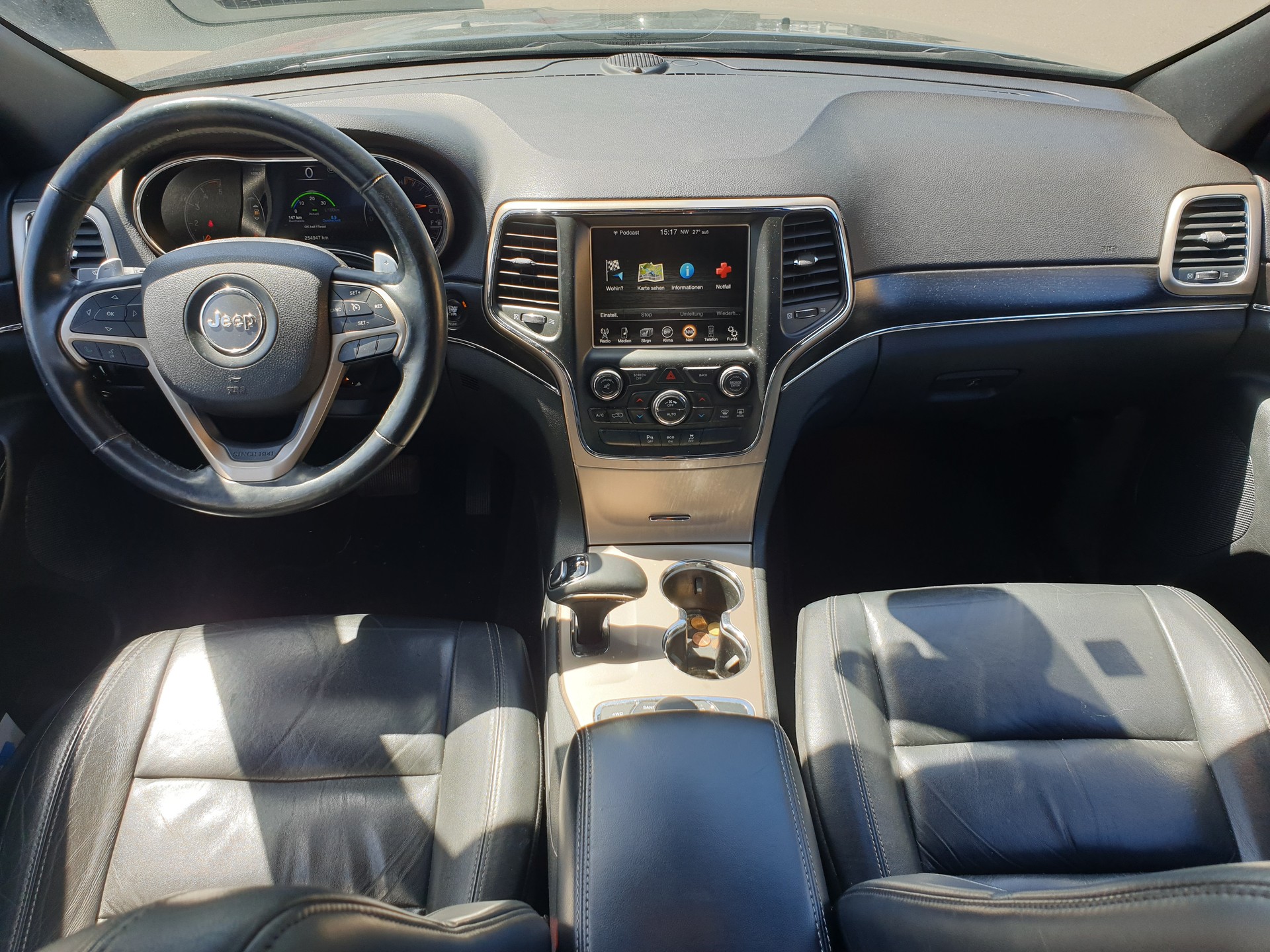 JEEP Grand Cherokee 3.0 CRD Limited Automatic-image-6