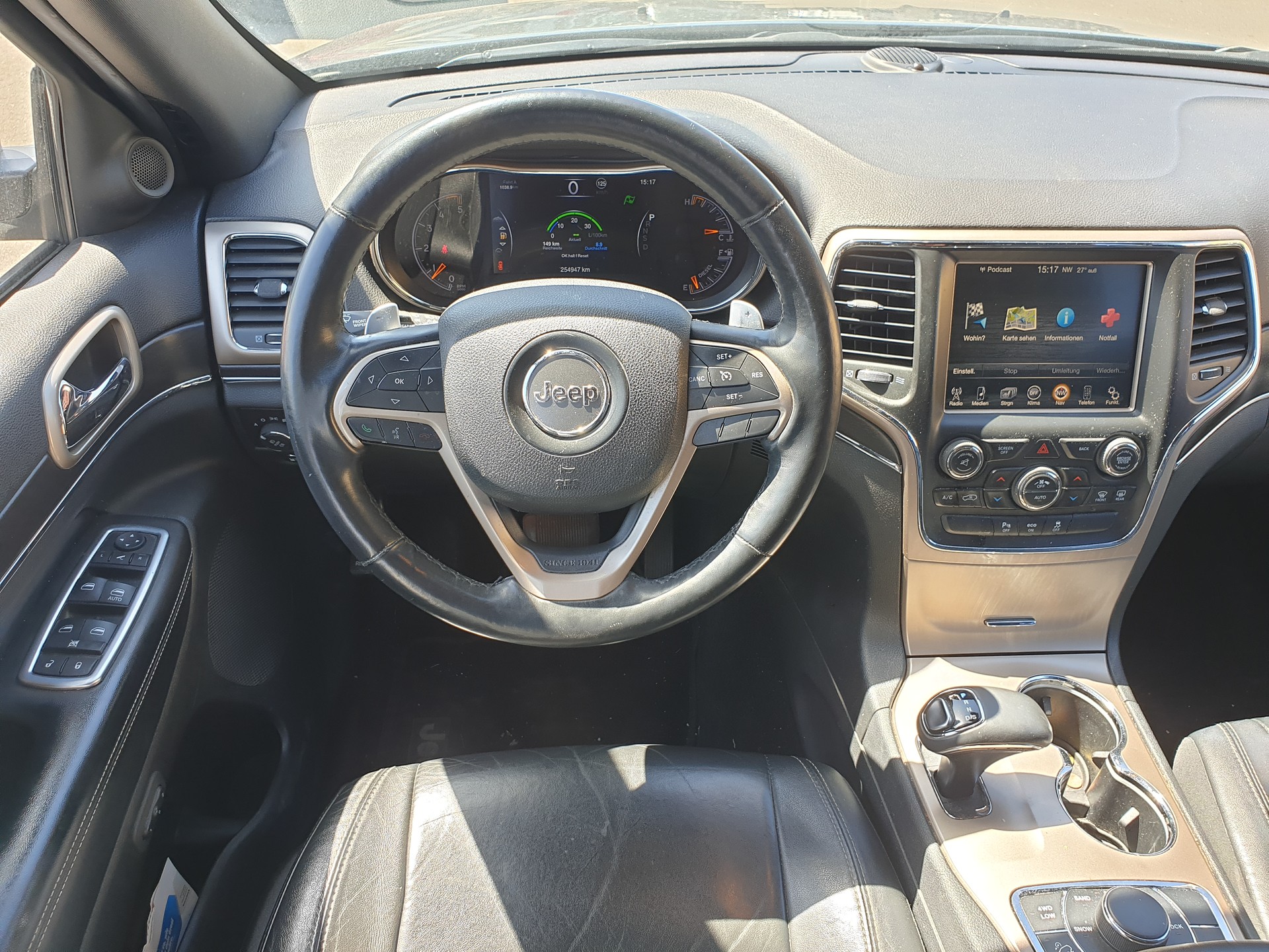 JEEP Grand Cherokee 3.0 CRD Limited Automatic-image-7
