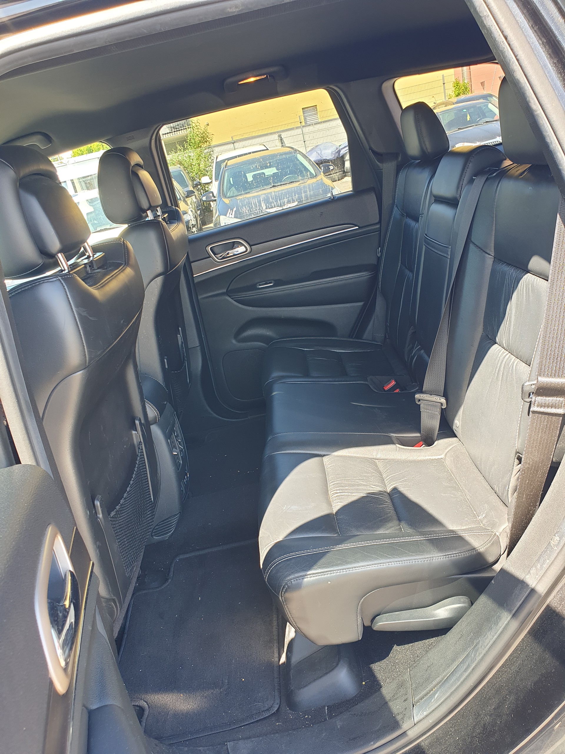 JEEP Grand Cherokee 3.0 CRD Limited Automatic-image-12
