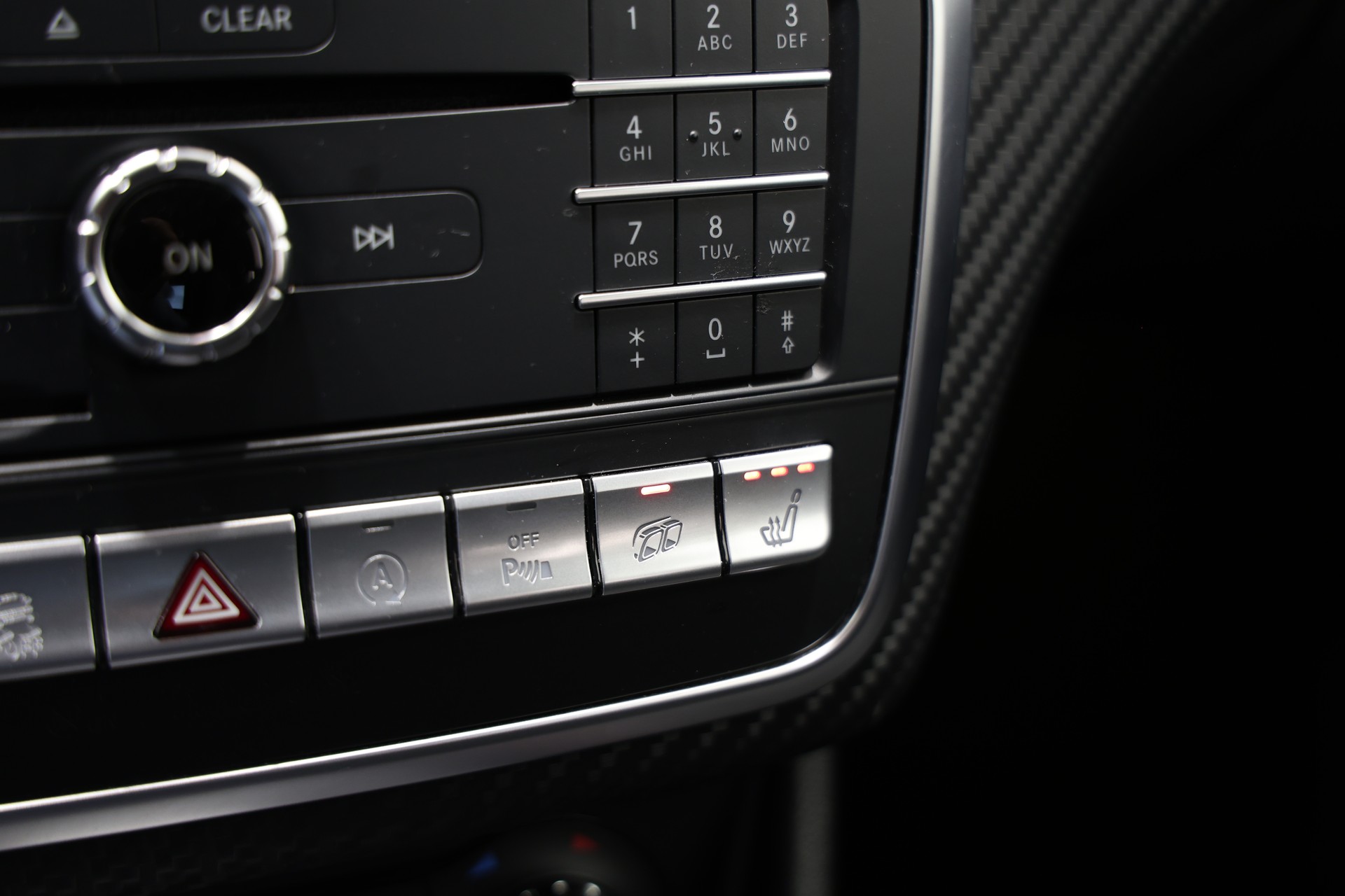 MERCEDES-BENZ A 45 AMG 4Matic Speedshift 7G-DCT *Facelift*CH-Fahrzeug*-image-20