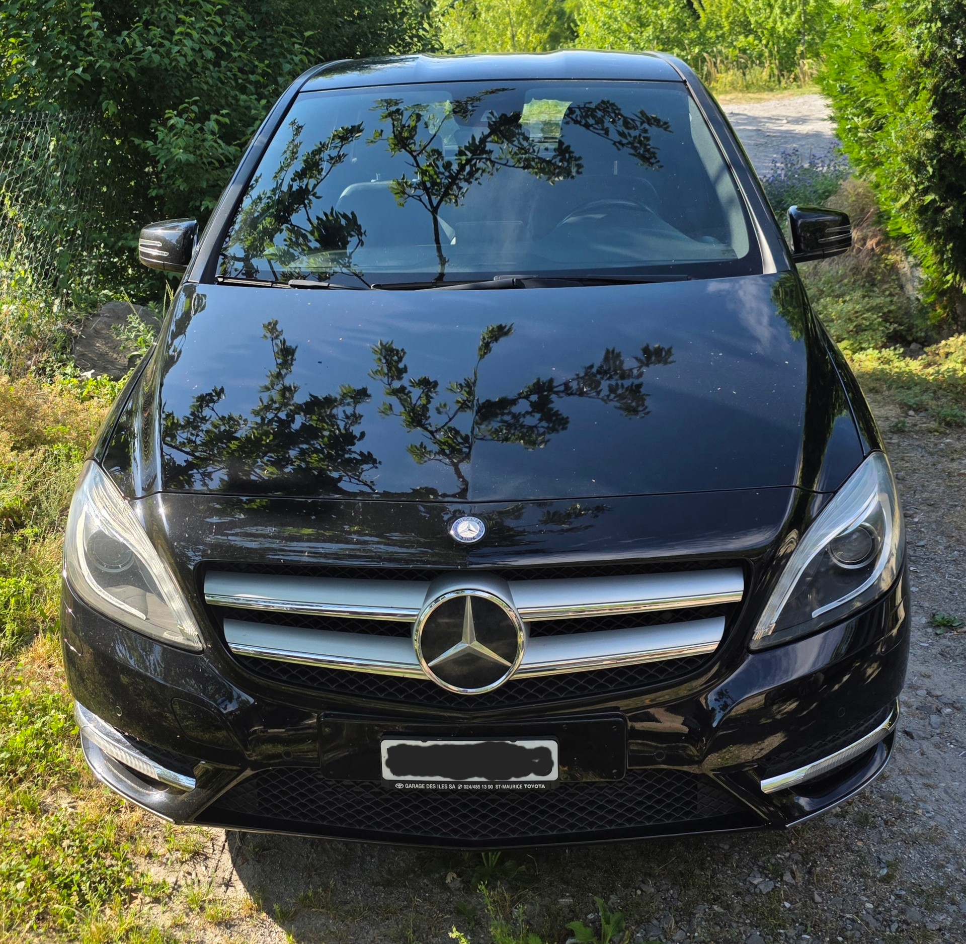 MERCEDES-BENZ B 200-image-1