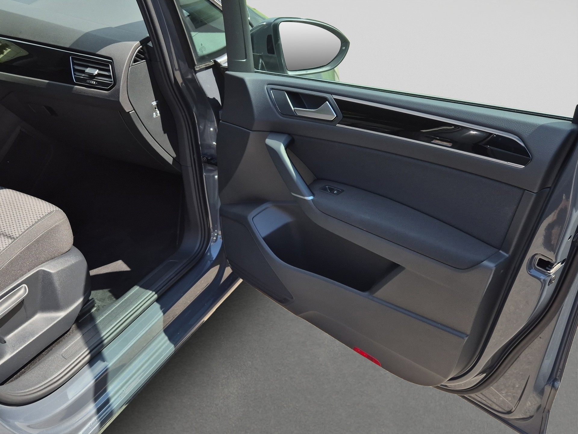 VW Touran 1.5 TSI EVO Comfortline DSG-image-16